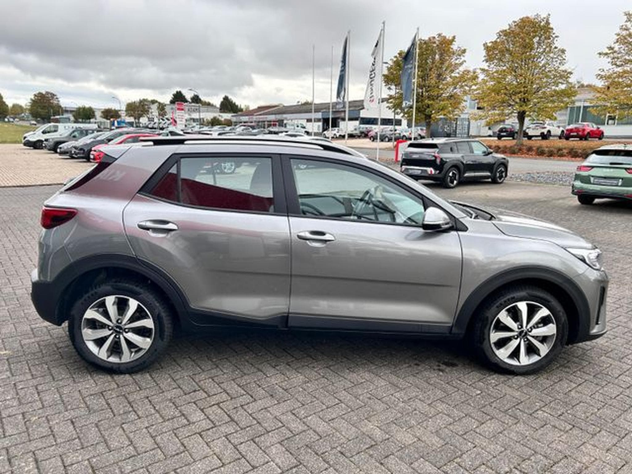 Kia Stonic Stonic 1,0T-GDI DCT Vision Navi Kamera SHZ (2026) - Photo 9