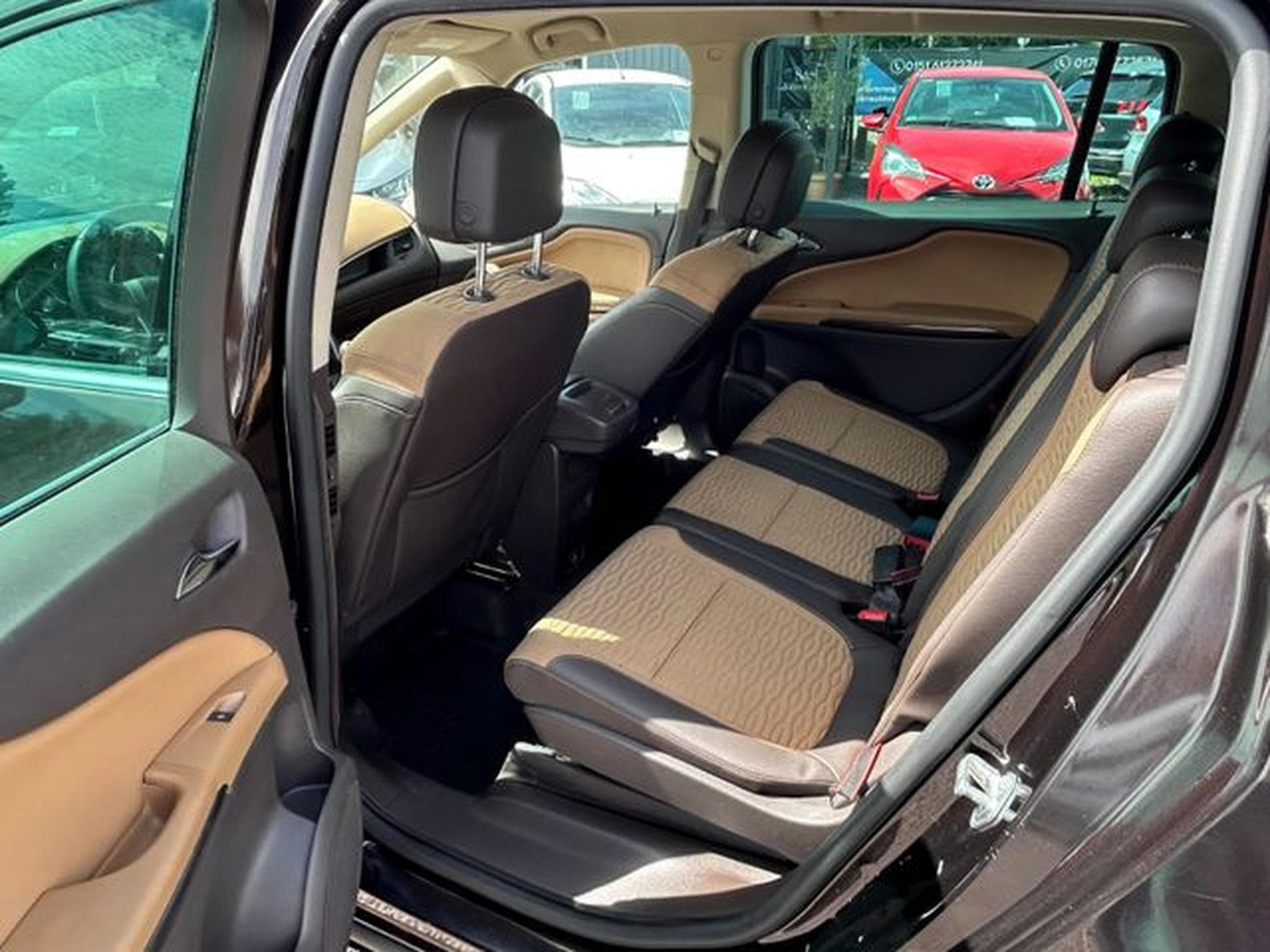 Opel Zafira Zafira C Tourer Innovation *7-Sitzer*Navi*Leder* (2013) - Foto 8