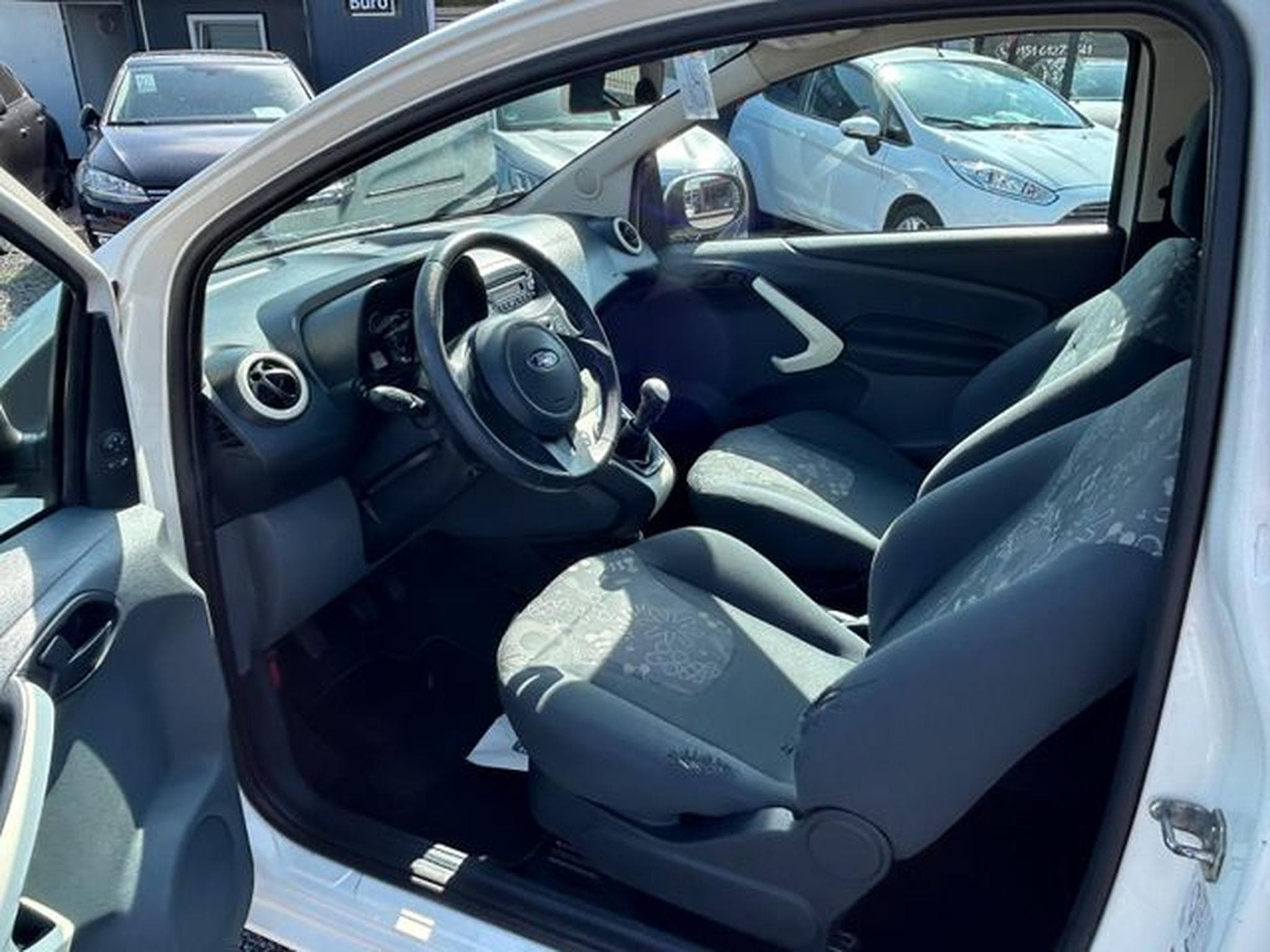 Ford Ka Ka Trend 1,25 *TÜV Neu*elektr. Fenster* (2009) - Foto 7