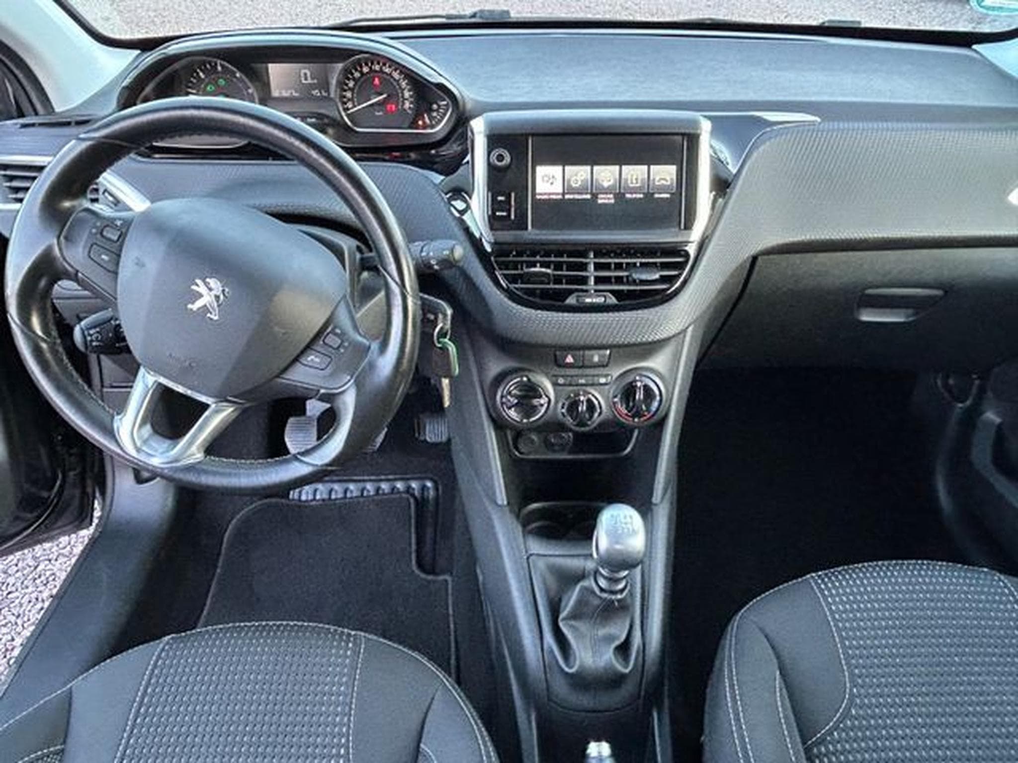 Peugeot 208 208 Allure 1.6 HDi *SHZ*Tempomat*1.Hand*Euro6* (2015) - Photo 10