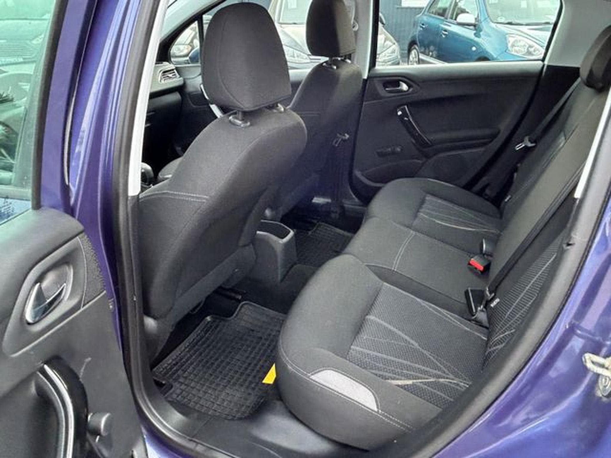 Peugeot 208 208 Active *Klima*Tempomat*Sportsitze*Euro5* (2014) - Photo 8