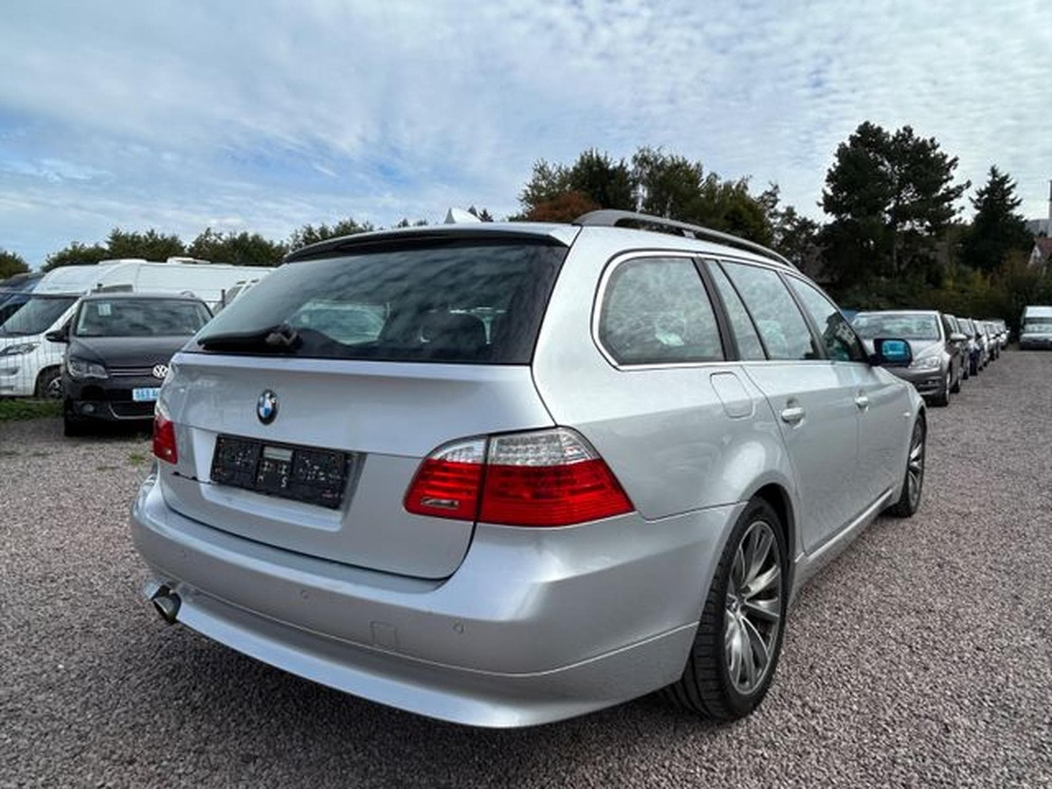 BMW 520 520d Touring *Automatik*Navi*Xenon*Euro5* (2009) - Photo 4