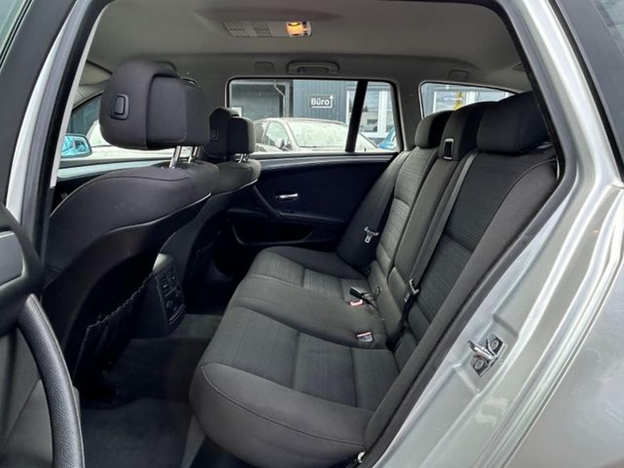 BMW 520 520d Touring *Automatik*Navi*Xenon*Euro5* (2009) - Photo 8