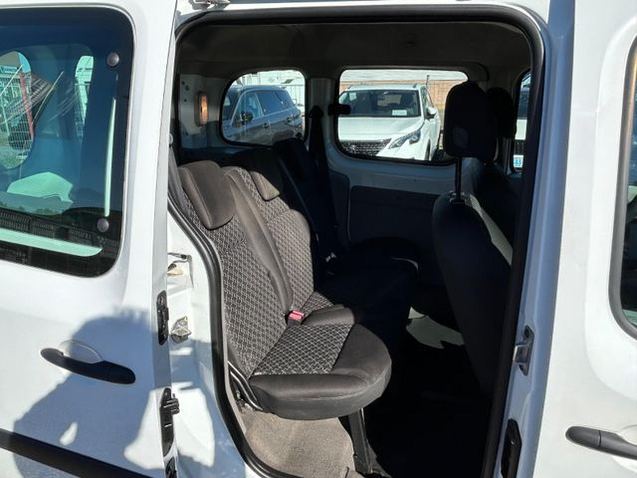 Renault Kangoo Kangoo Authentique *Klima*5-Sitzer*TÜV 03/28* (2009) - Photo 8