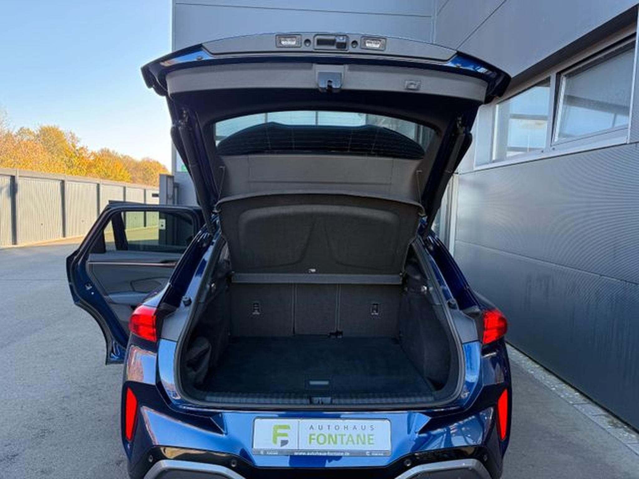 Cupra Terramar Terramar 2.0 TSI 4Drive VZ Pano 360° HUD Keyless (2025) - Foto 14