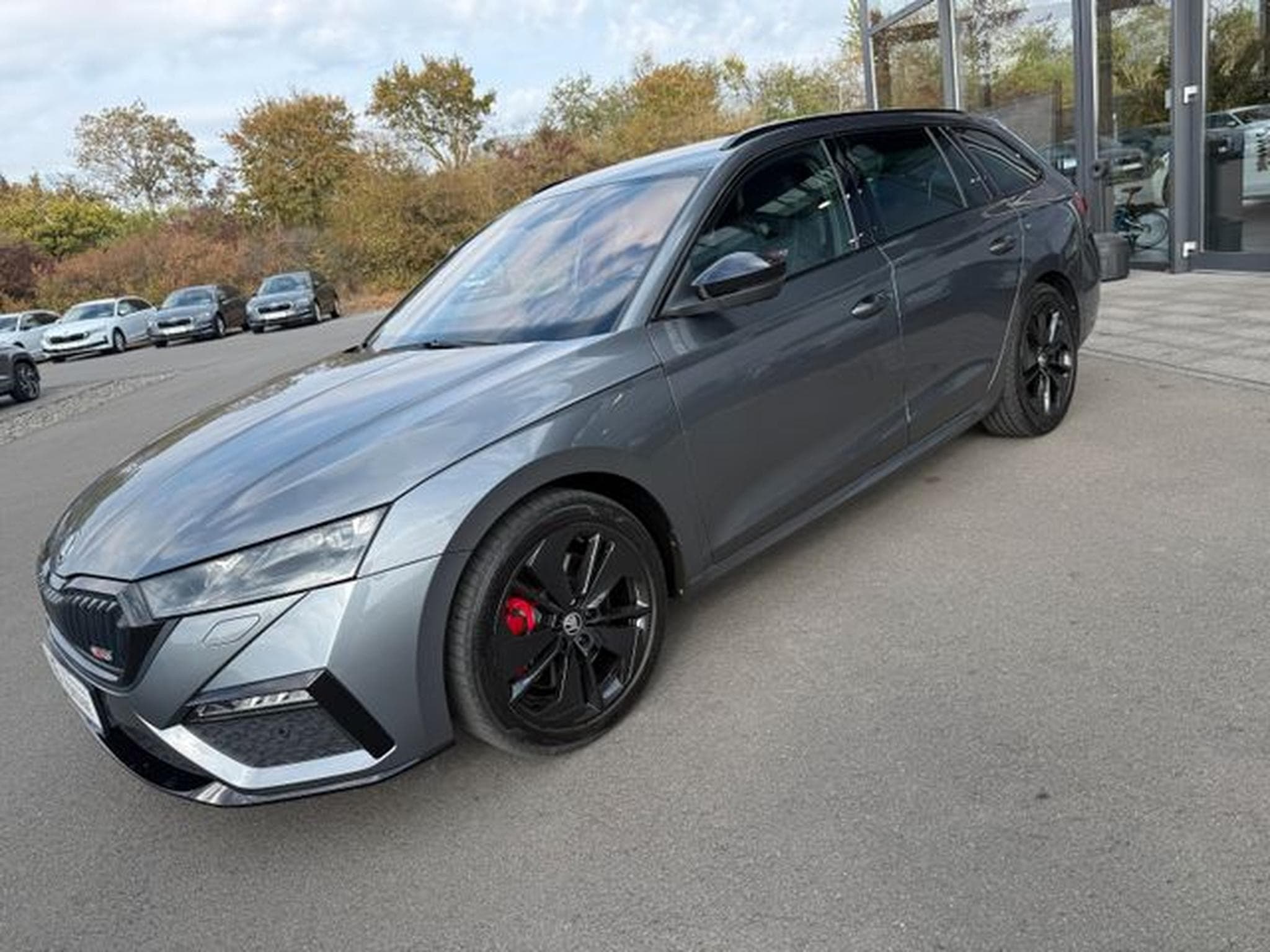 Skoda Octavia Octavia 2,0TSi Kombi RS Massage Alcantara Matrix (2023) - Foto 1