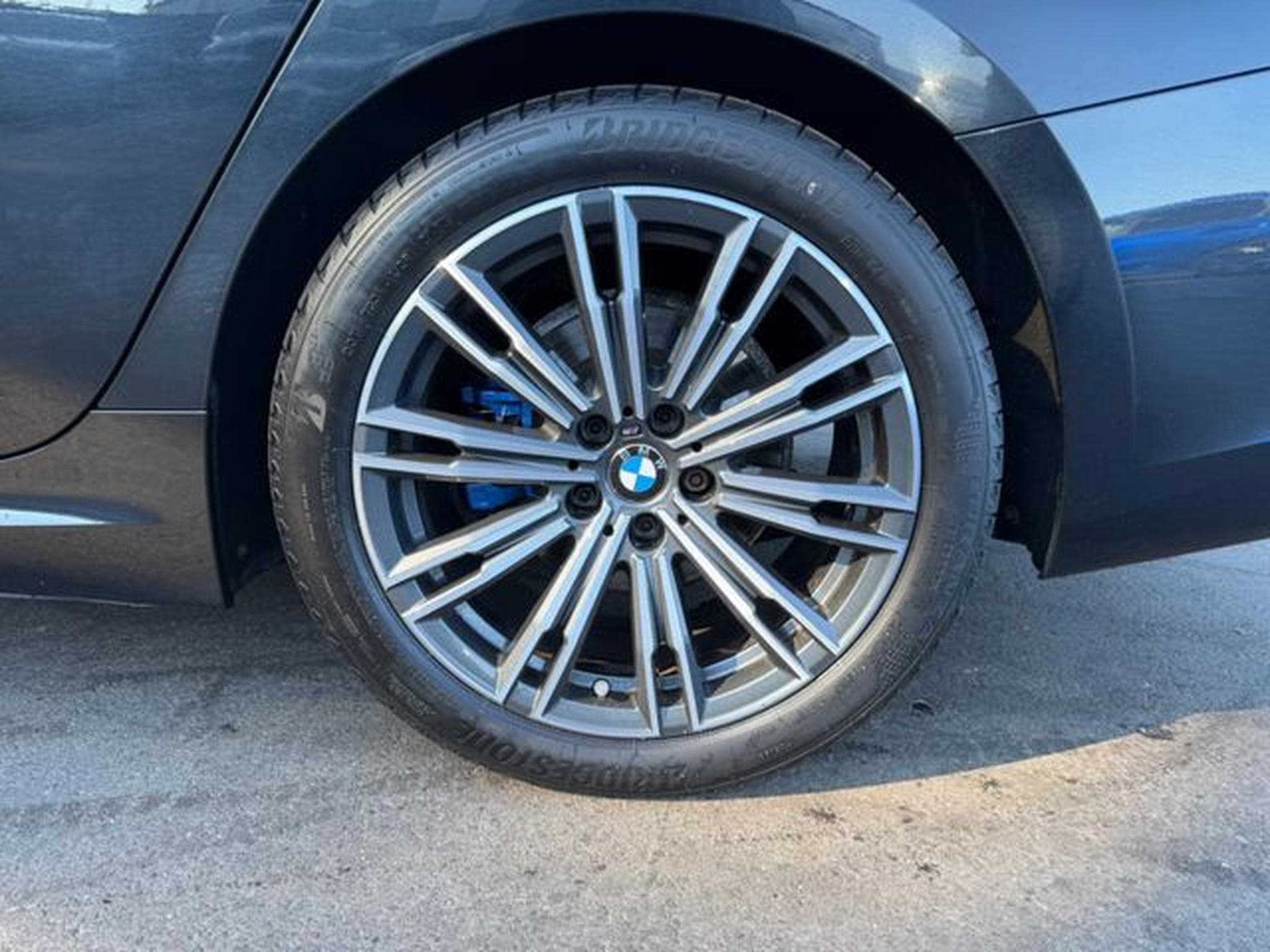 BMW 320 320I M SPORT*LED*AUTOMATIK*NAVI*PDC*SHZ* (2020) - Foto 11
