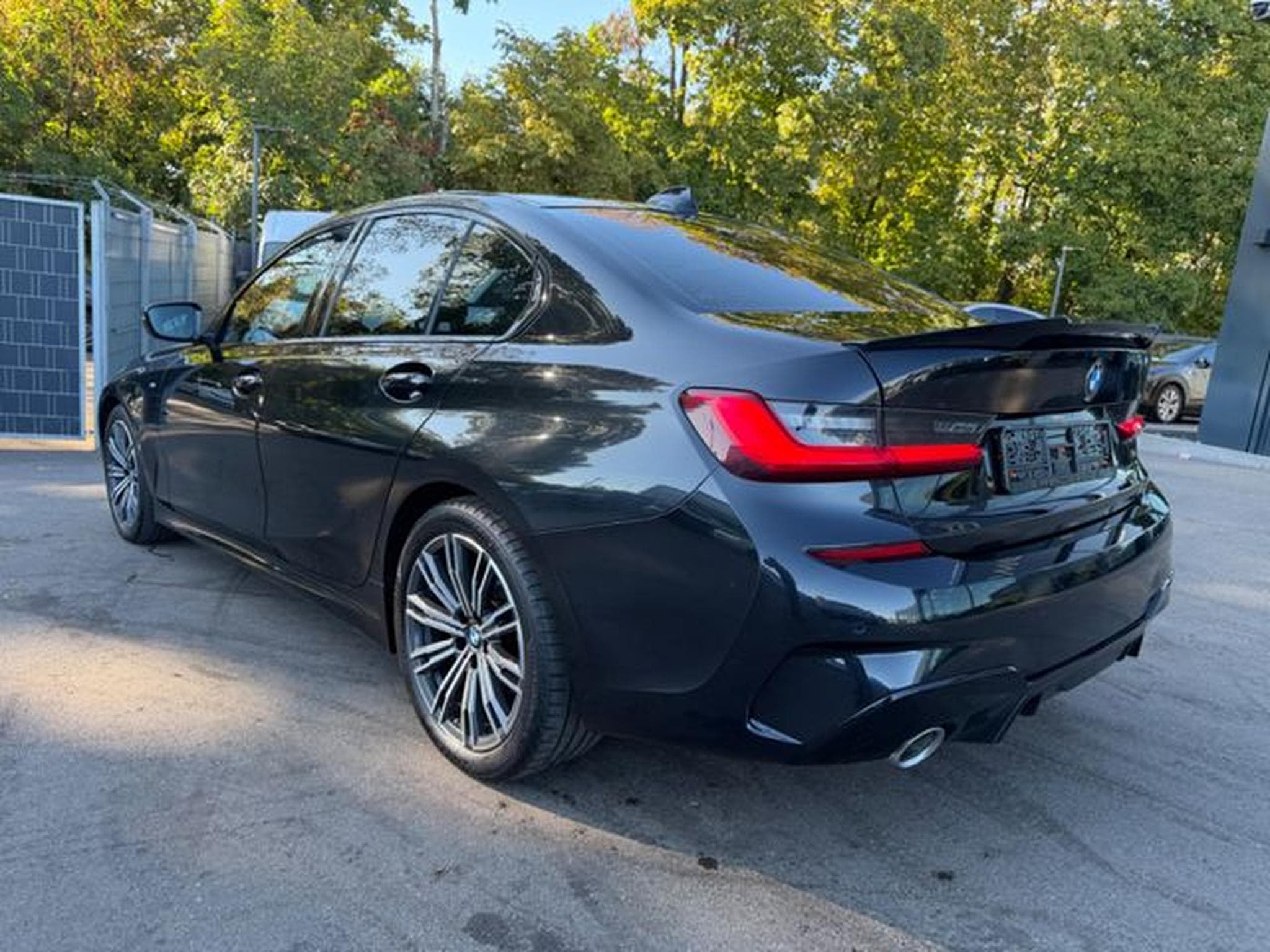 BMW 320 320I M SPORT*LED*AUTOMATIK*NAVI*PDC*SHZ* (2020) - Foto 8