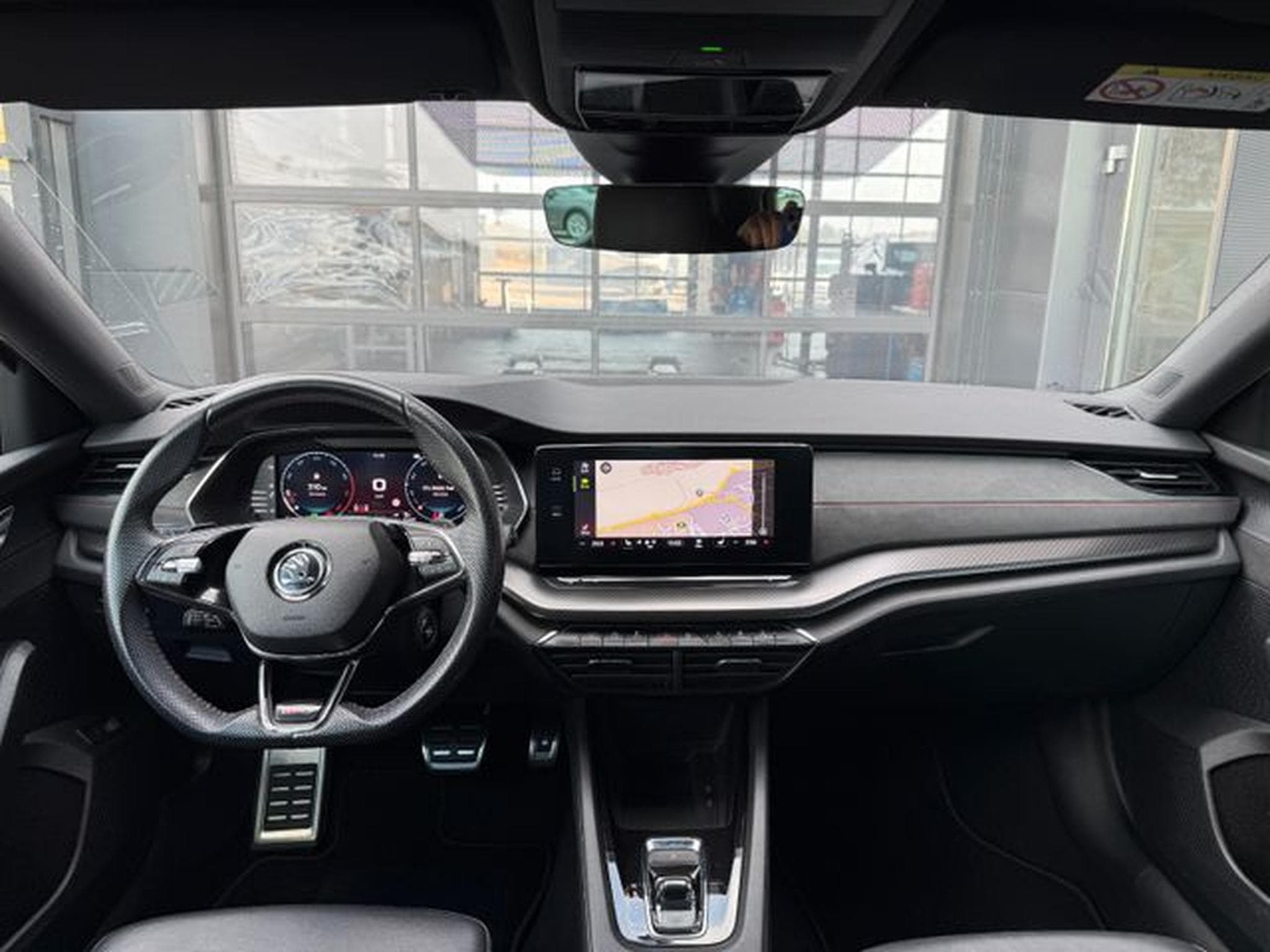 Skoda Octavia Octavia 2,0TSi Kombi RS Massage Alcantara Matrix (2023) - Foto 15