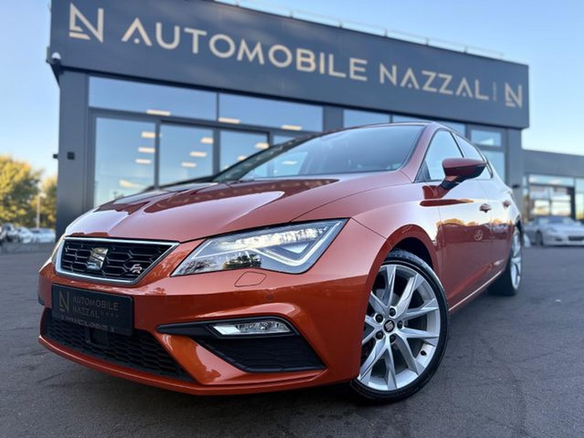 Seat Leon LEON FR*NAVI*AUTOMATIK*KAMERA*VIRTUAL*SHZ* (2019) - Foto 3