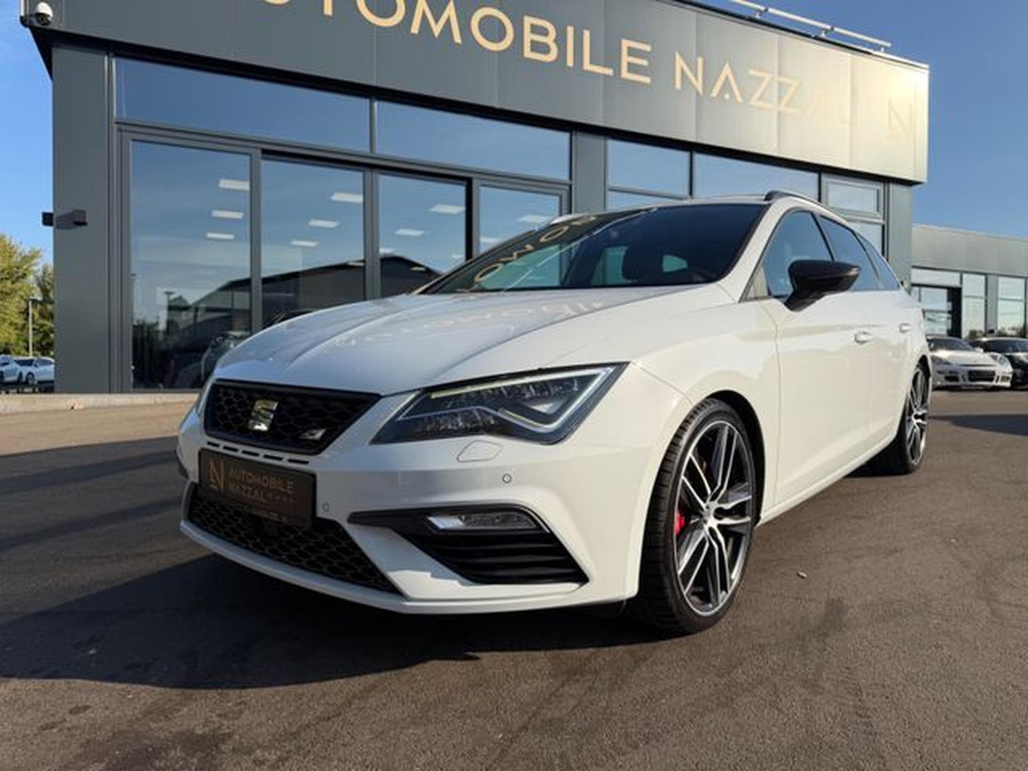Seat Leon LEON ST CUPRA 300 4DRIVE*AUTOMATIK*LED*NAVI*TOP* (2018) - Photo 2