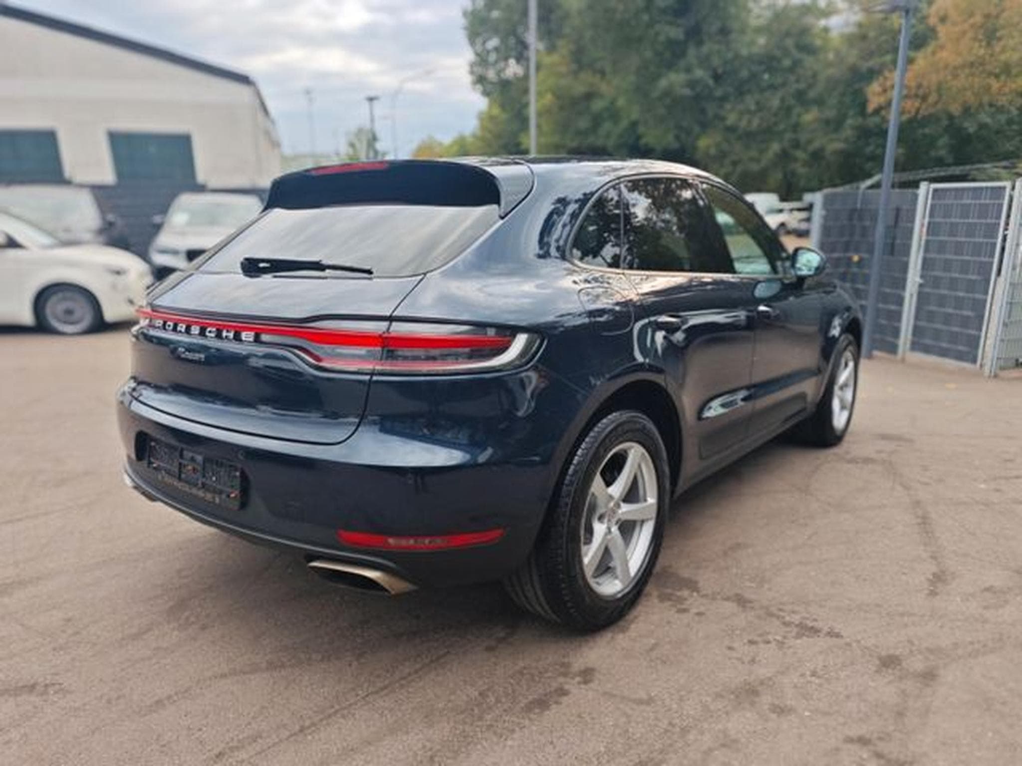 Porsche Macan MACAN*PANORAMA*VOLL LED*AHK*APPLE CAR (2019) - Photo 6