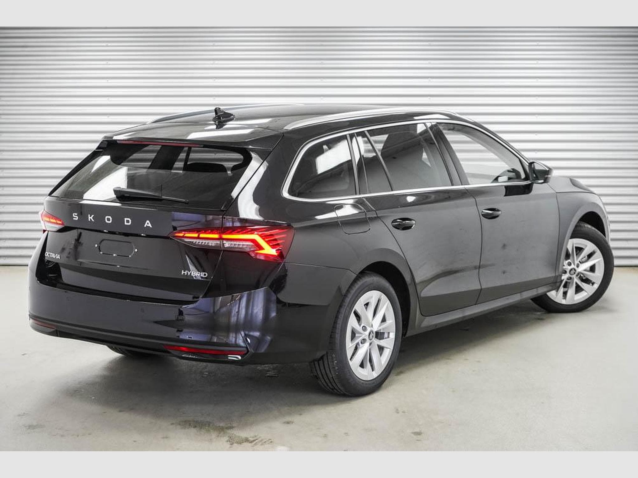 Skoda Octavia Kombi 1,5 TSI (2026) - Foto 3