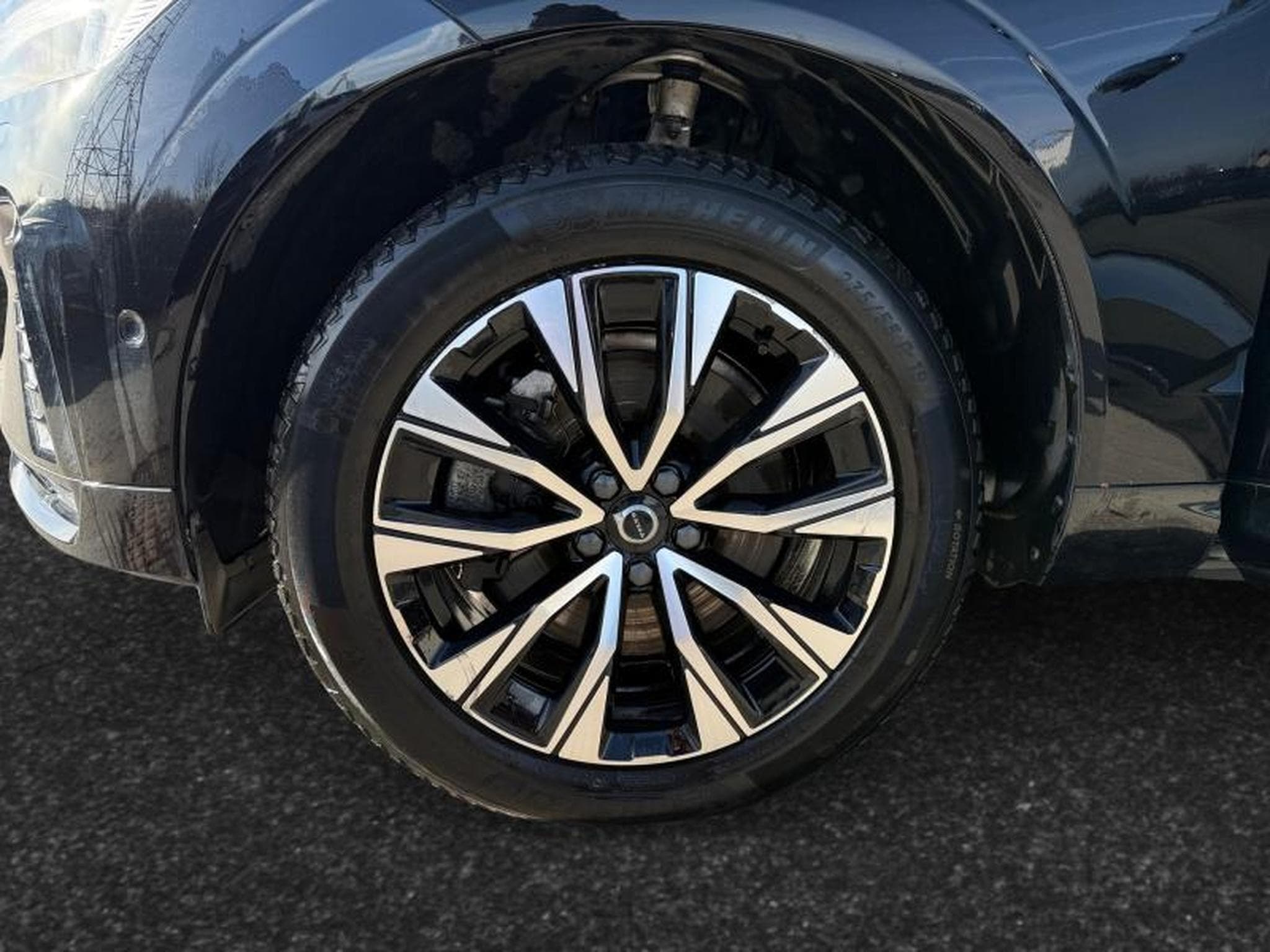 Volvo XC60 B4 Plus Dark / Essence (2023) - Photo 14