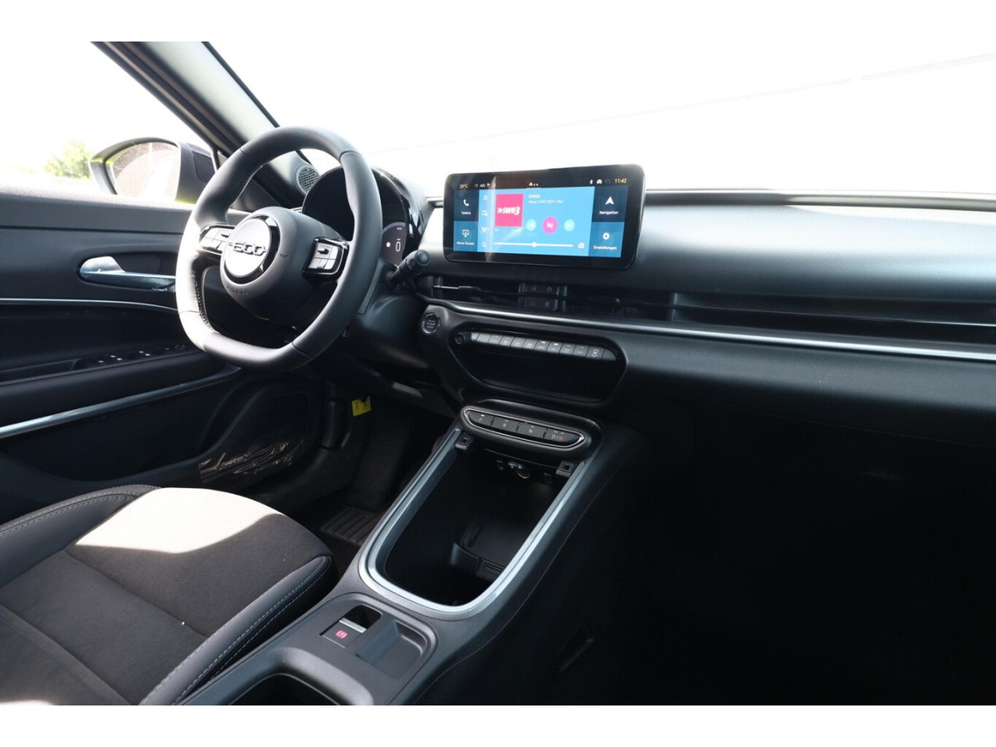 Fiat 600 1.2  Hybrid e-DSC6 145 Sport (2026) - Photo 9