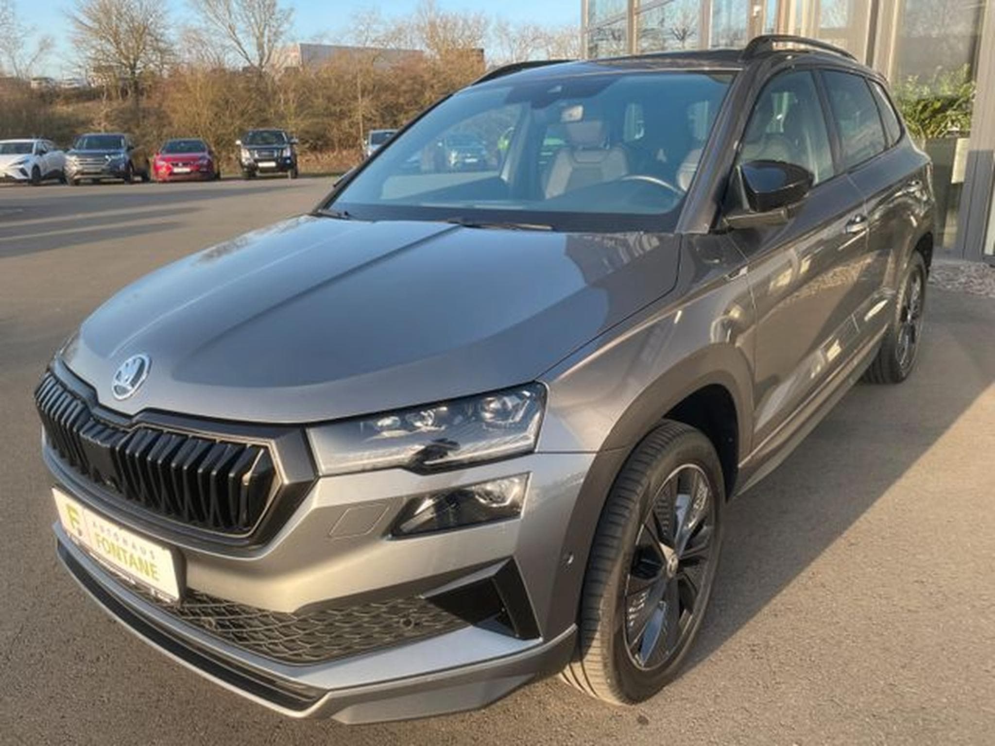 Skoda Karoq Karoq 2.0TDI DSG 4x4 Sportline AHK Pano 360° ACC (2023) - Photo 2