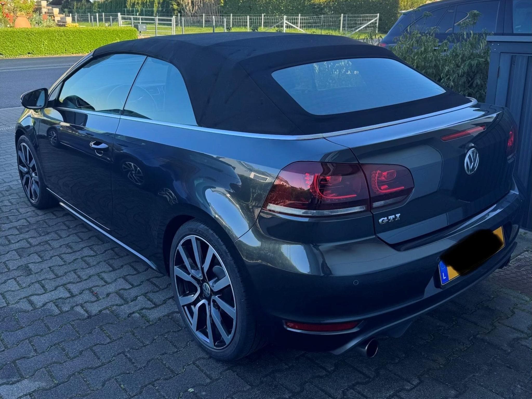 VW Golf GTI Cabriolet 2.0 TSI 211CV (2014) - Photo 2