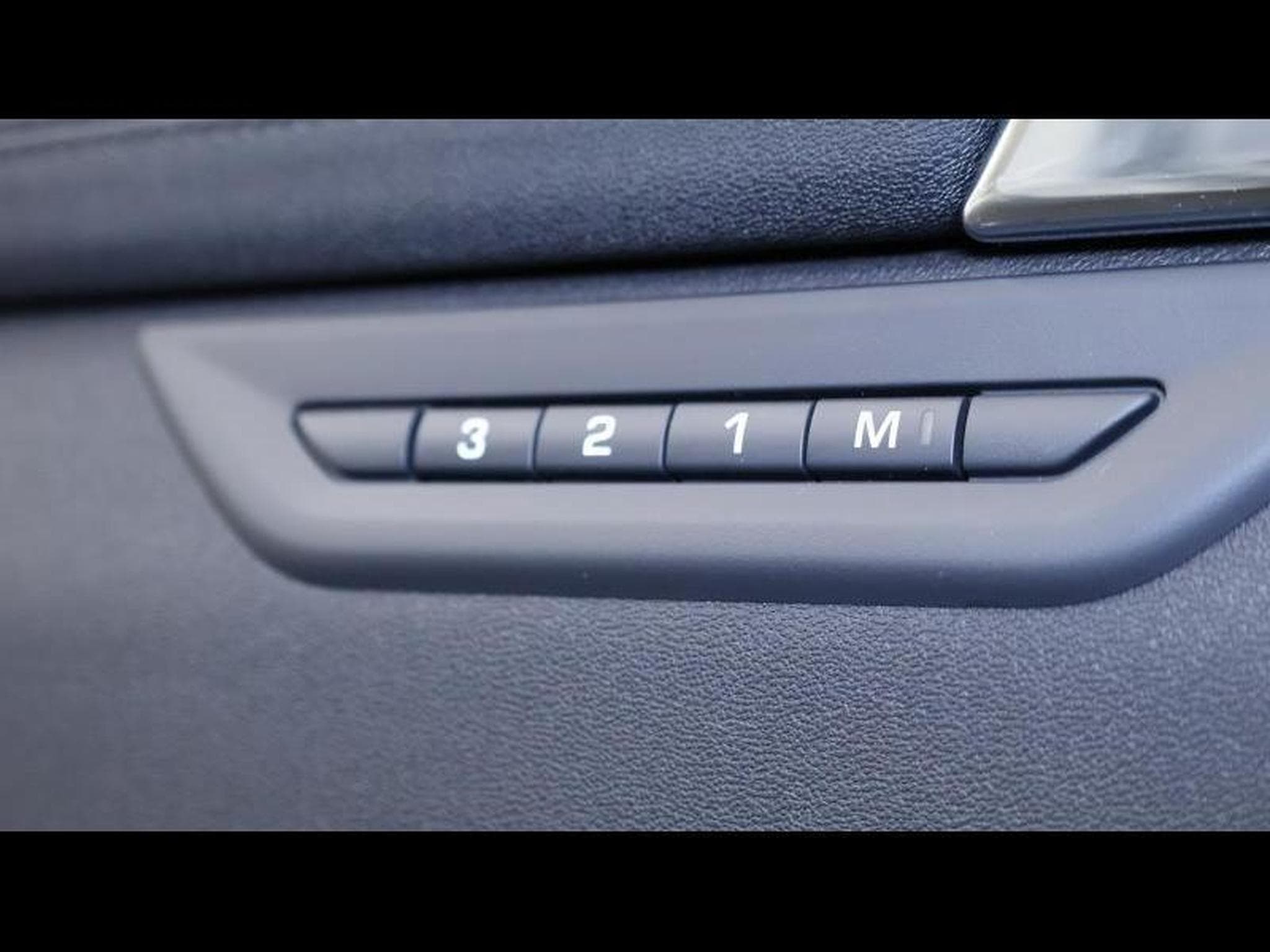 Land-Rover Discovery Sport D165 S AWD Auto (2024) - Foto 18