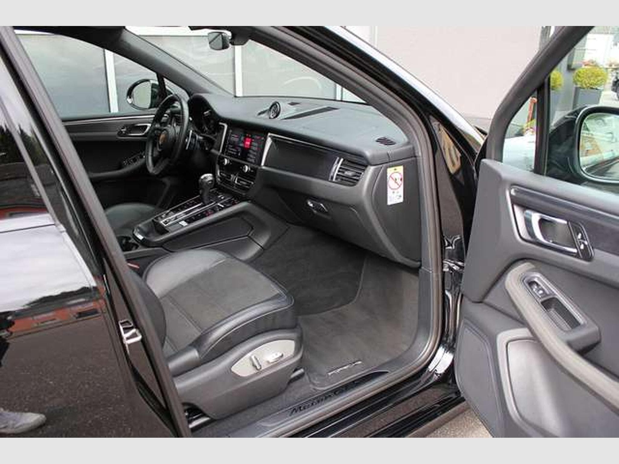 Porsche Macan GTS*Deut.FZG,Unfallfrei,ACC,Pano,PDLS+,360 (2024) - Photo 7