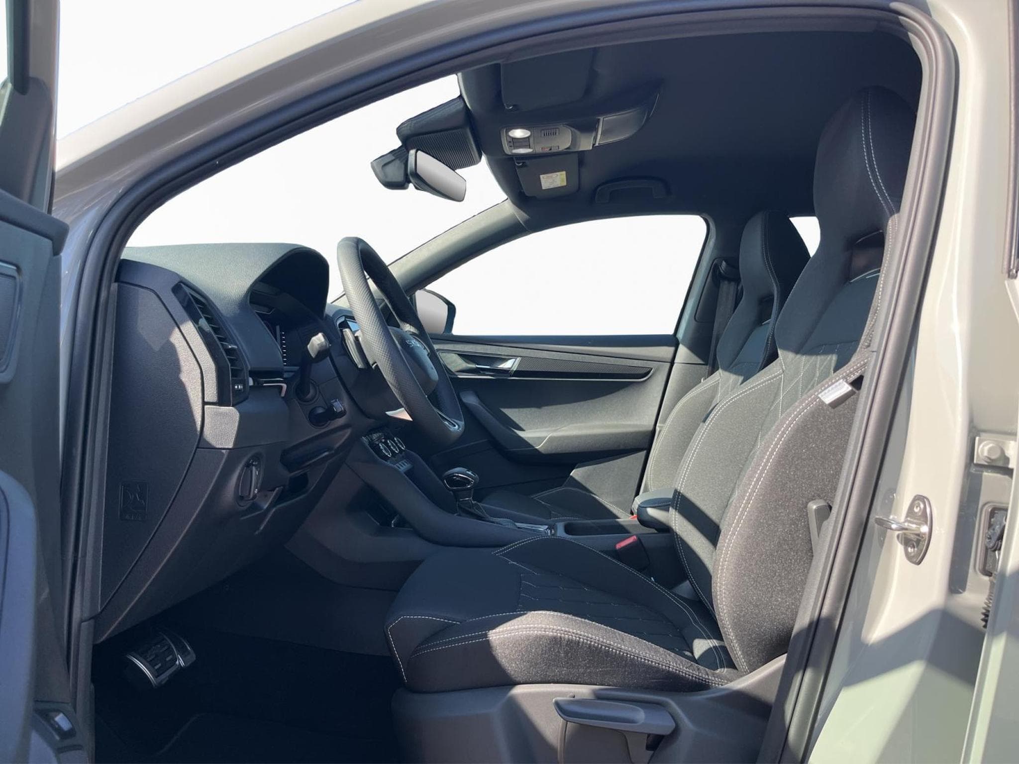 Skoda Karoq Sportline (2026) - Foto 8