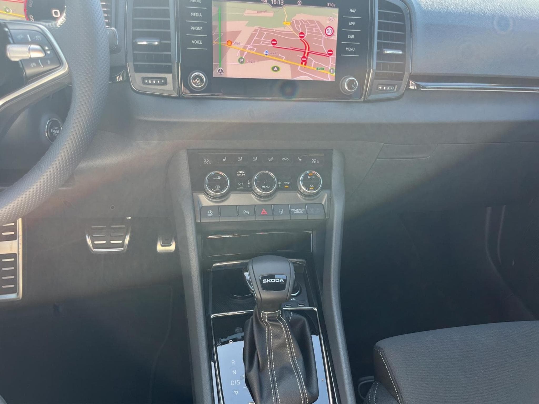 Skoda Karoq Sportline (2026) - Foto 11