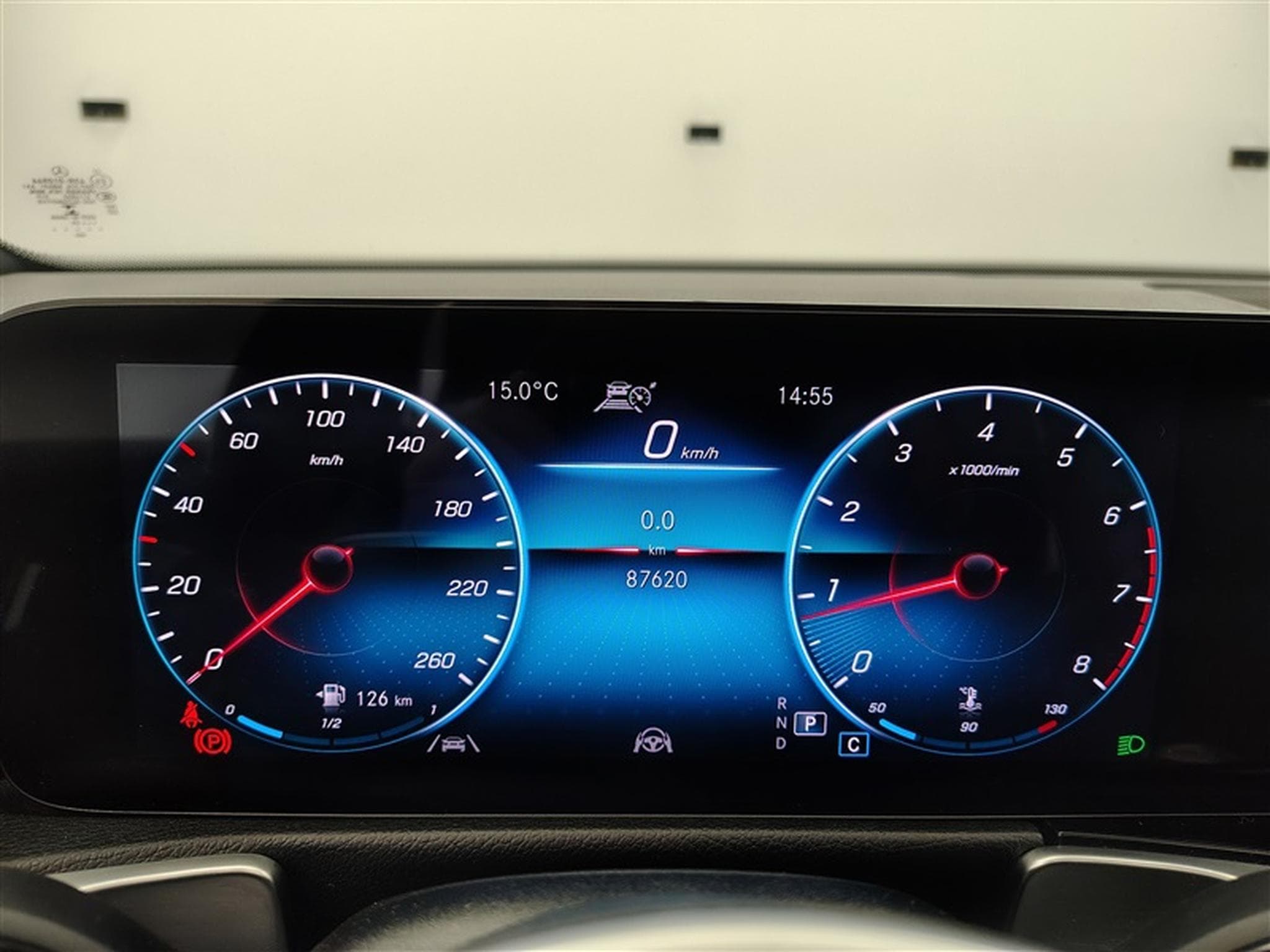 Mercedes GLB 180 GLB 180 Business Solution CUIR/NAVI/FULL LED/JA18 (2021) - Photo 10