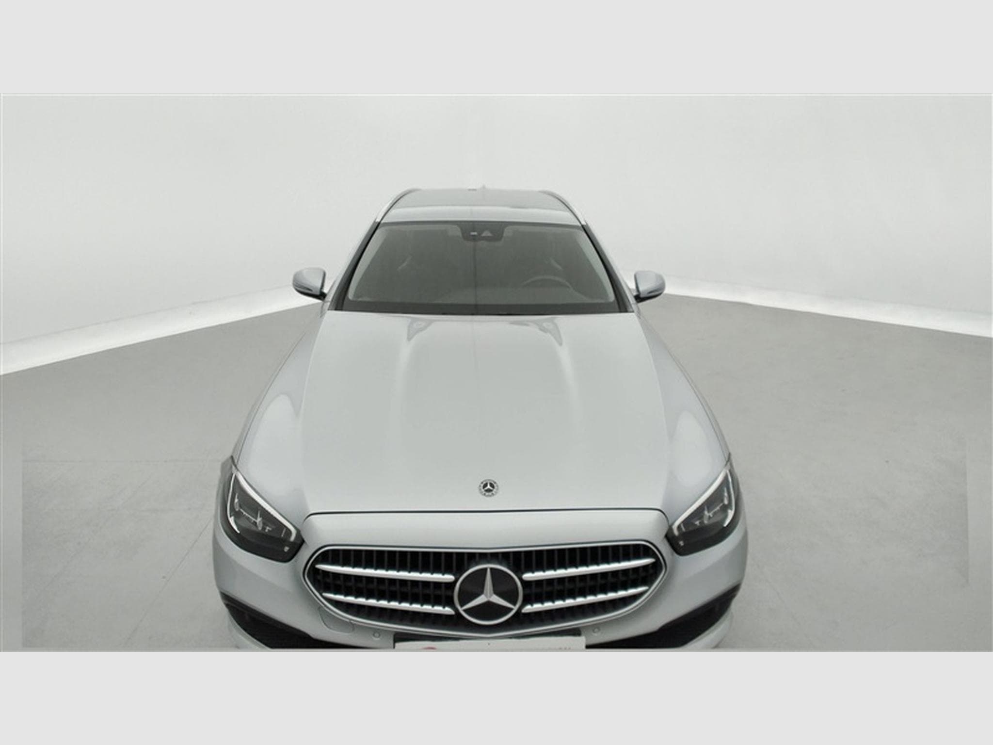 Mercedes E 200 E200 d 9G-Tronic Avantgarde CUIR / NAVI / FULL LED (2020) - Photo 4