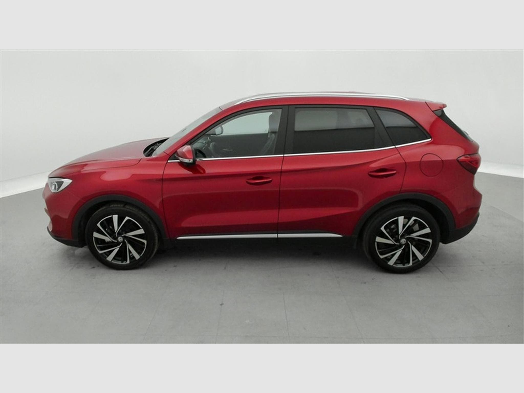MG ZS Hybrid+ 1.5 Luxury (2025) - Photo 3