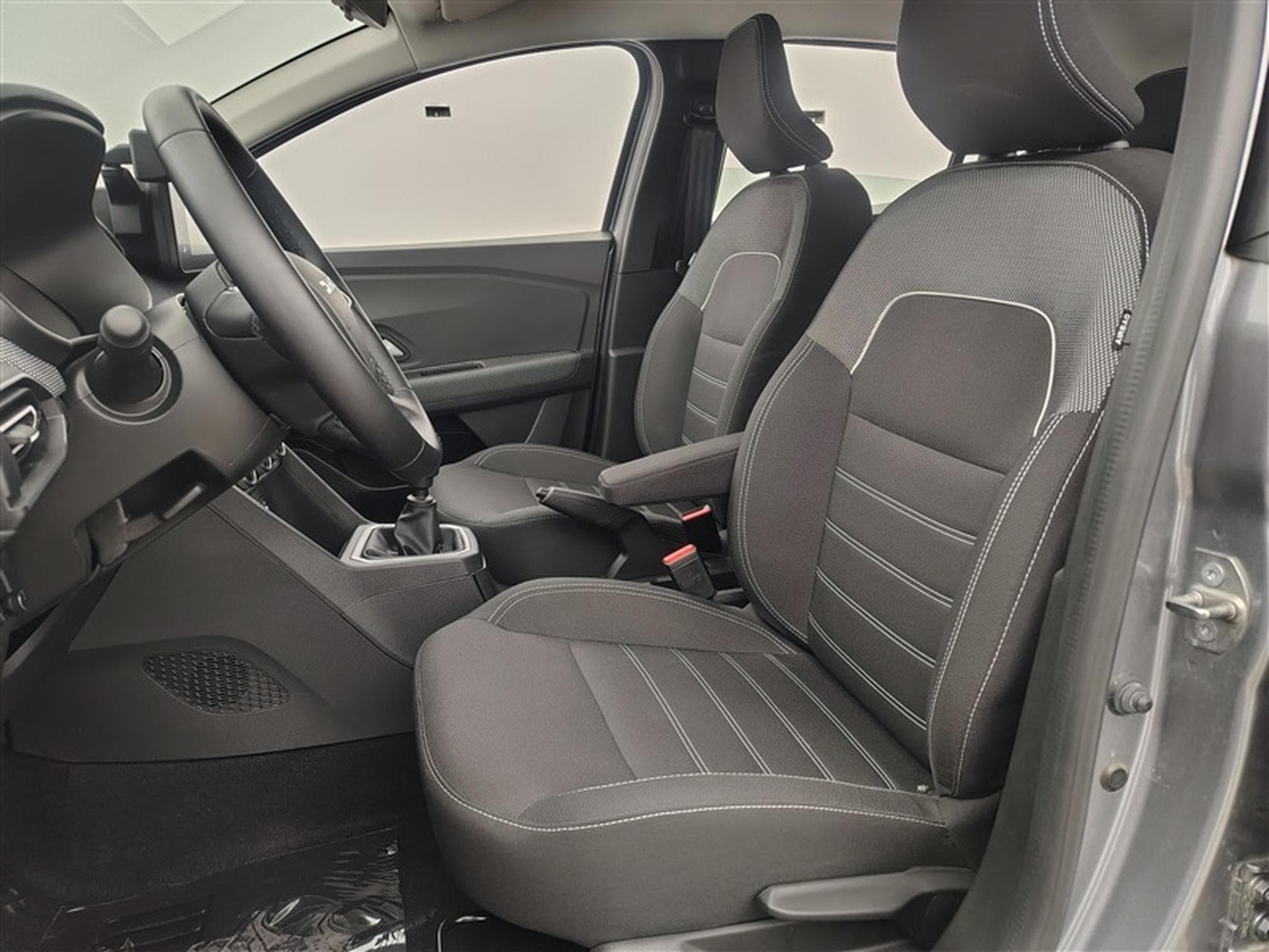 Dacia Sandero 1.0 Eco-G Journey (2025) - Photo 7