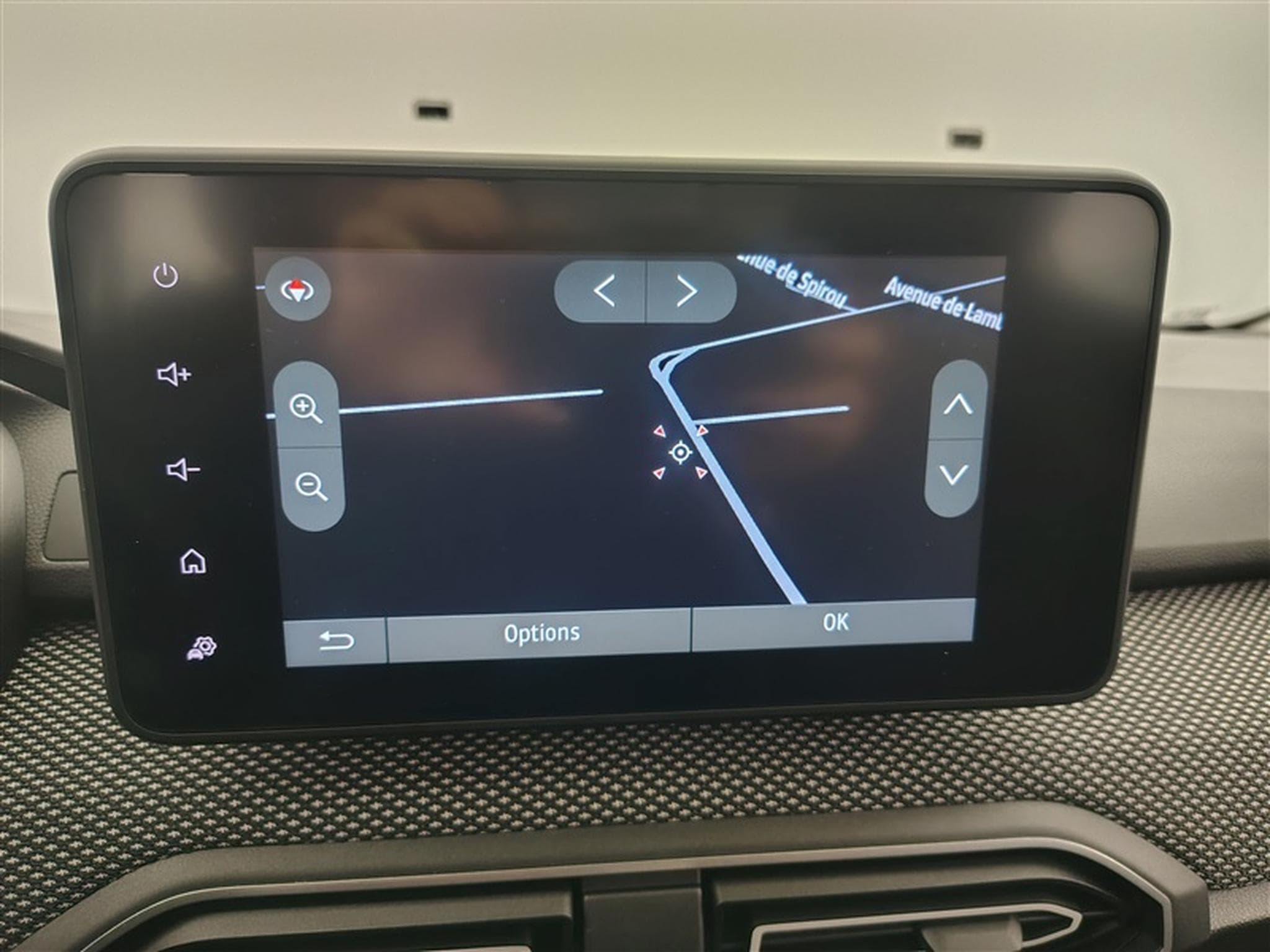 Dacia Sandero 1.0 Eco-G Journey (2025) - Photo 11