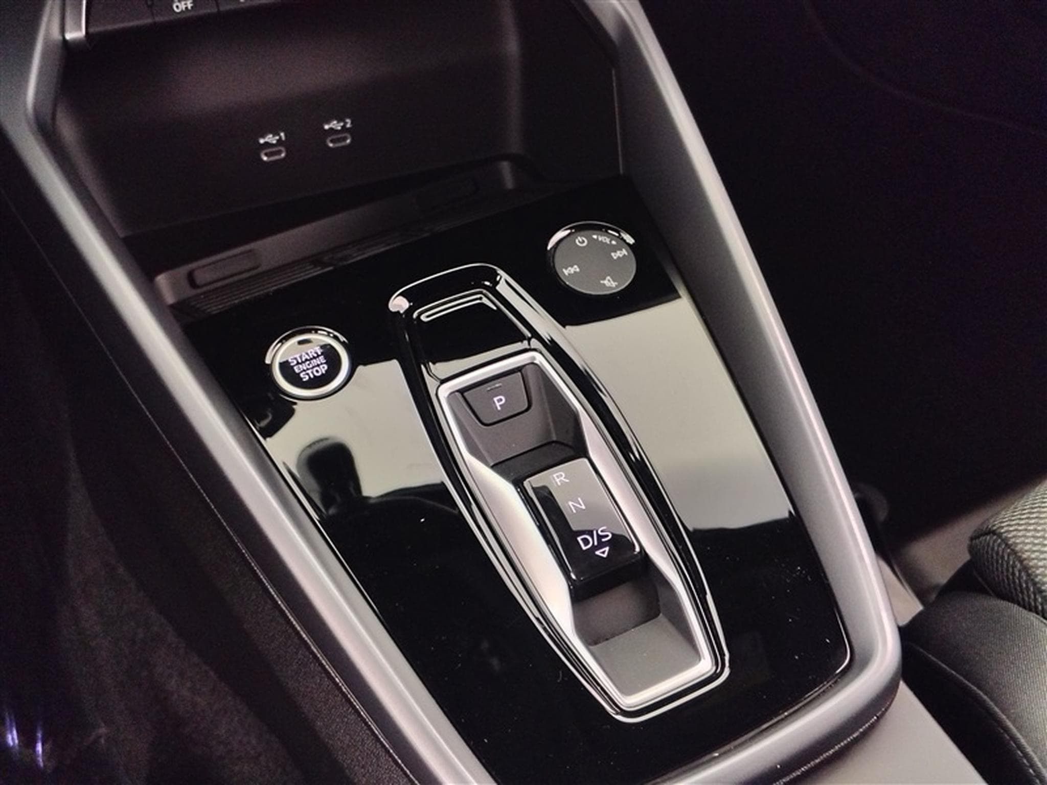 Audi A3 35 TFSI 150Cv S-Tronic S-Line NAVI / FULL LED / CARPLAY (2025) - Photo 12