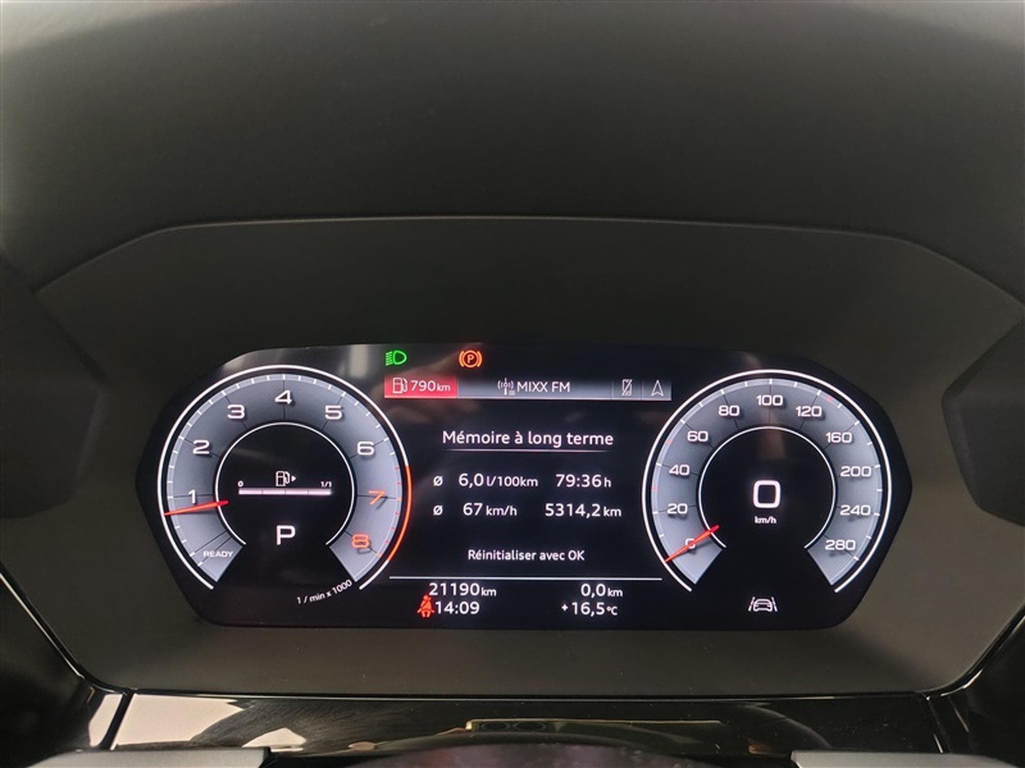 Audi A3 35 TFSI 150Cv S-Tronic S-Line NAVI / FULL LED / CARPLAY (2025) - Photo 10