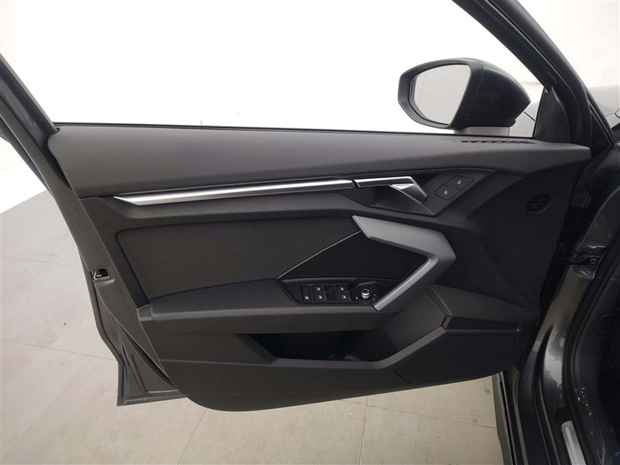 Audi A3 35 TFSI 150Cv S-Tronic S-Line NAVI / FULL LED / CARPLAY (2025) - Photo 17