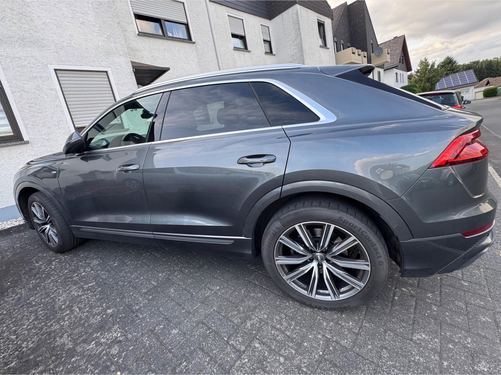 Audi Q8 Quattro (2019) - Photo 2