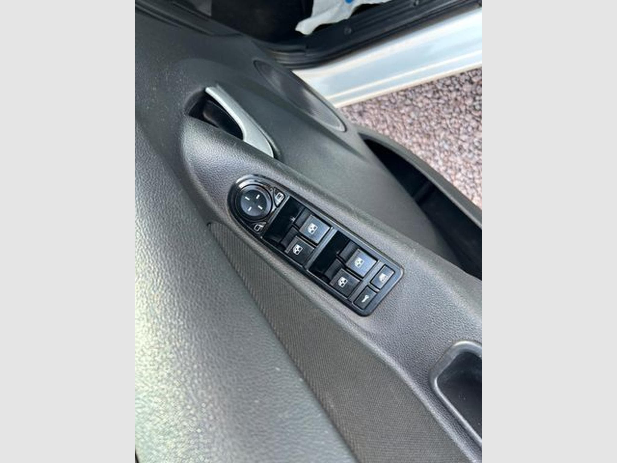 Lada Granta Granta 1.6 *Automatik* Klima*SHZ*Euro6* (2017) - Foto 13