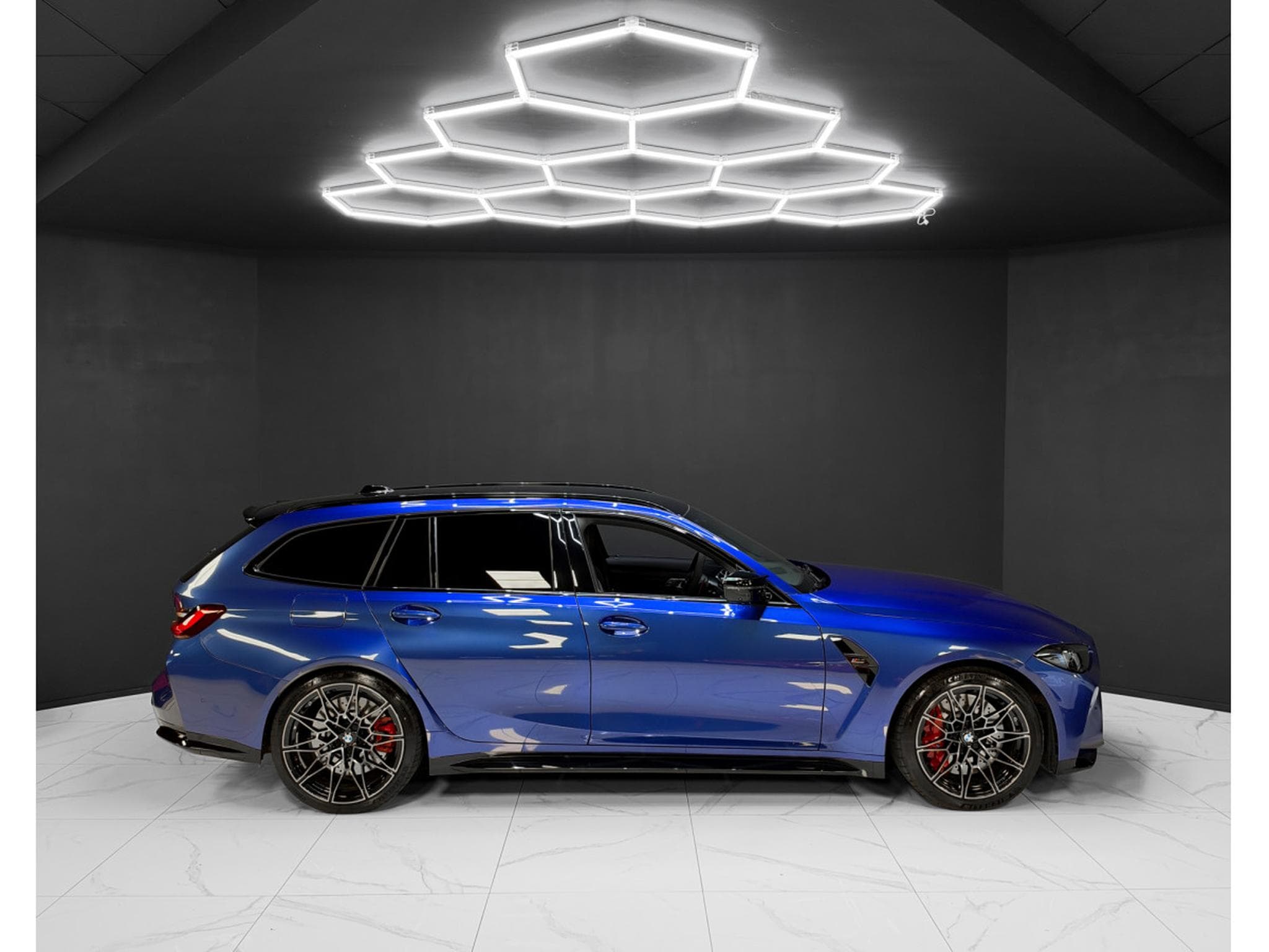 BMW M3 COMPETITION LCI TOURING XDRIVE (2025) - Photo 6