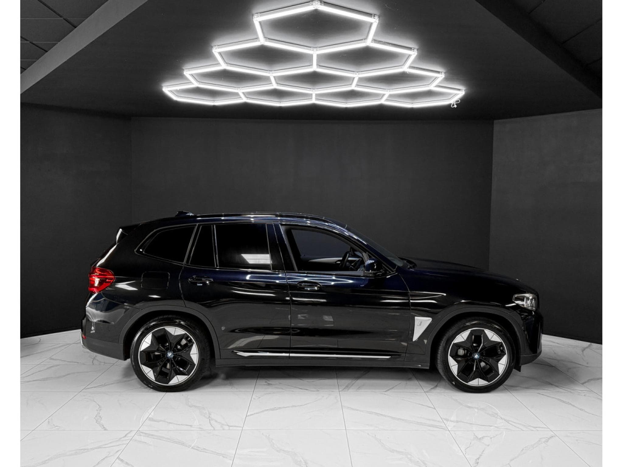 BMW iX3 iX3 / HEAD-UP / 360 / HK / KEYLESS (2021) - Photo 6