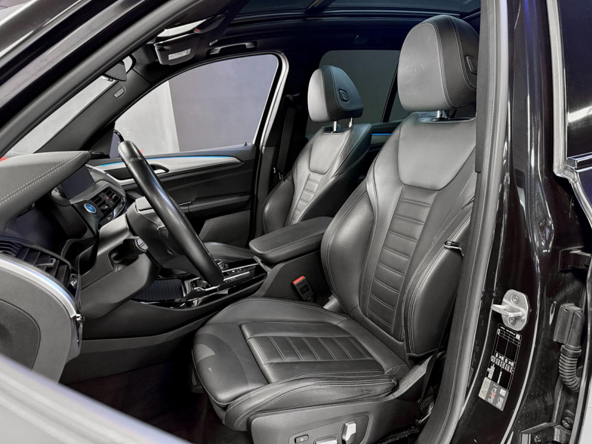 BMW iX3 iX3 / HEAD-UP / 360 / HK / KEYLESS (2021) - Photo 9