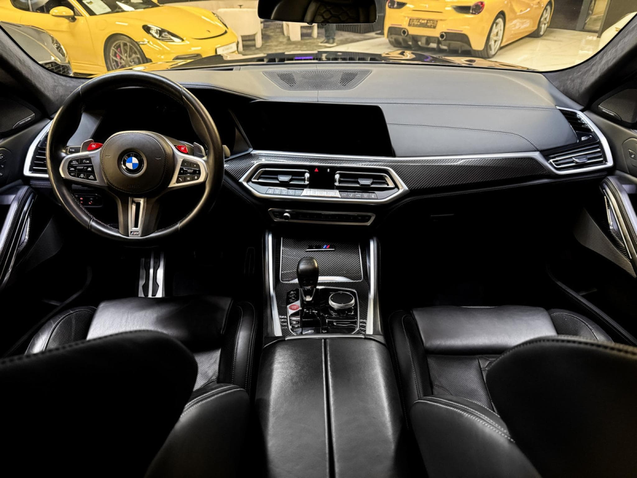 BMW X6M COMPETITION / HK / 360 / SOFT CLOSE / MASSAGE (2021) - Photo 14