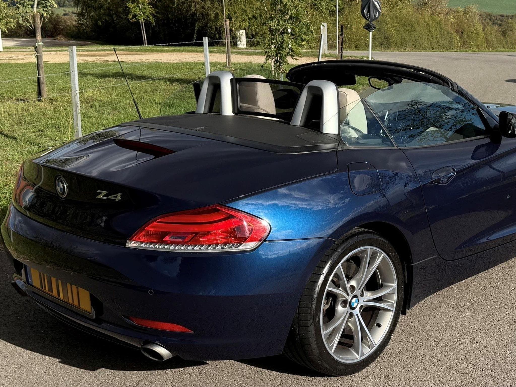 BMW Z4 BMW Z4 sDrive35i – 306 ch - boite man. (2012) - Photo 5