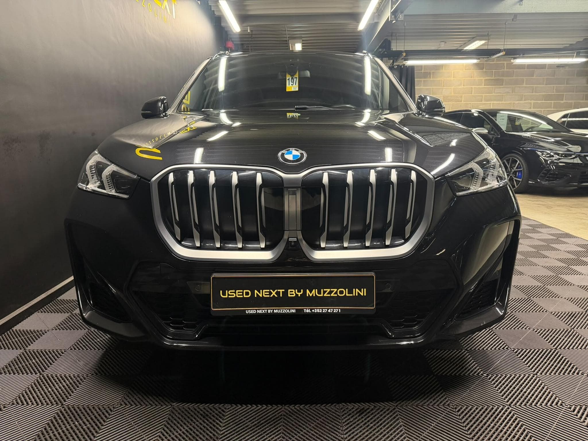 BMW X1 M SPORT 2.3i 218cv PANO/ HK/ M SPORT/ 4X4 (2023) - Foto 3
