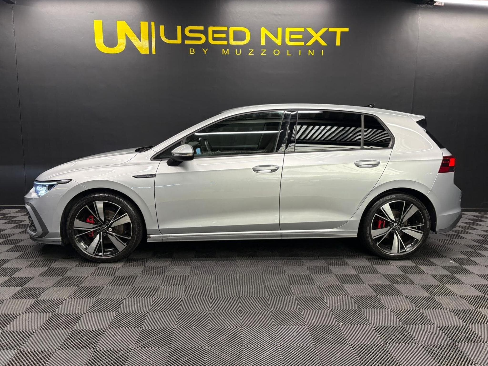 VW Golf GTD 2.0 TDI 200CV CAMERA/NAVI/CARPLAY (2022) - Foto 3