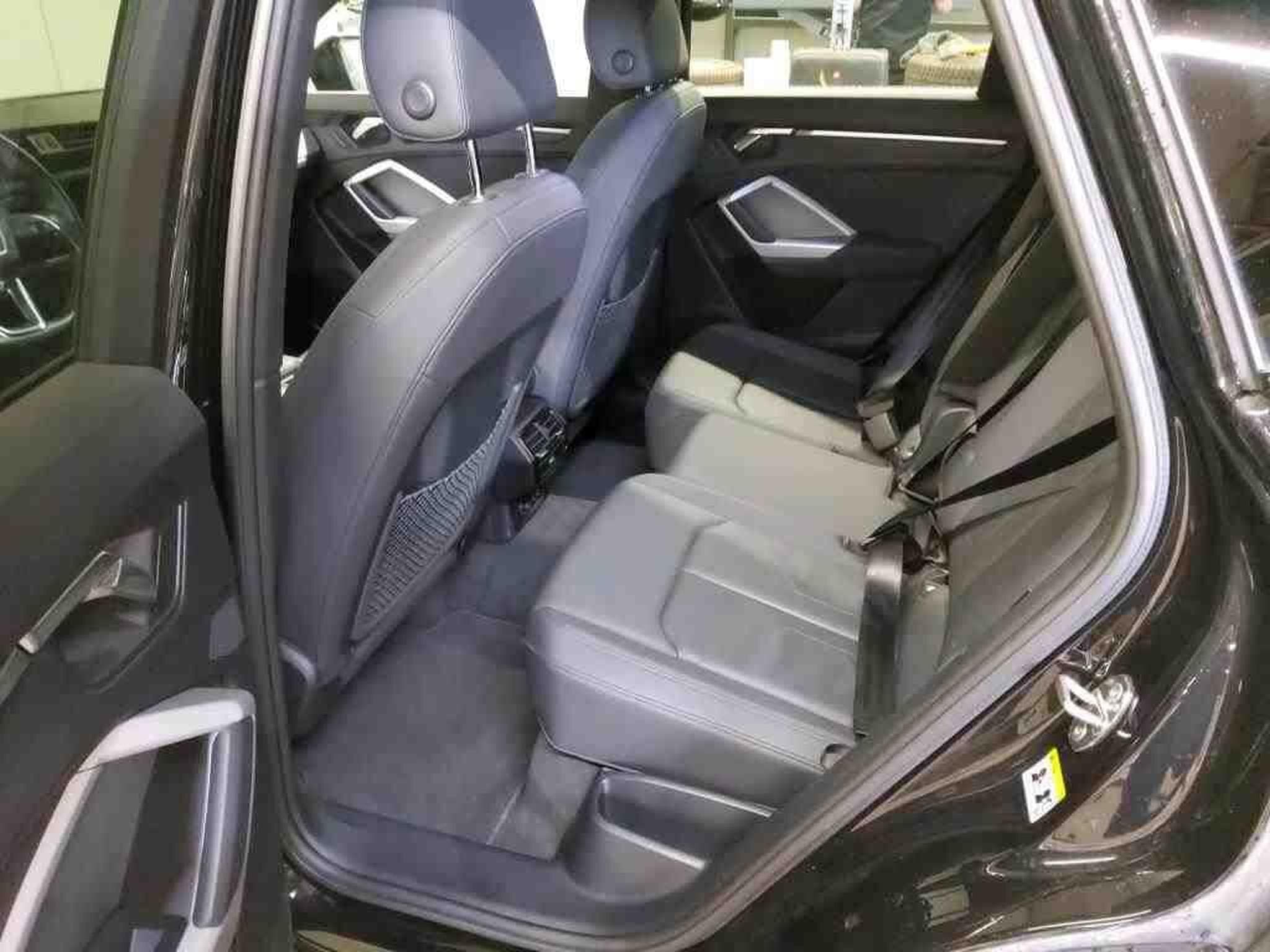 Audi Q3 S line Quattro 2.0 40 TDI 200 CV DSG7 S tronic (2022) - Foto 8