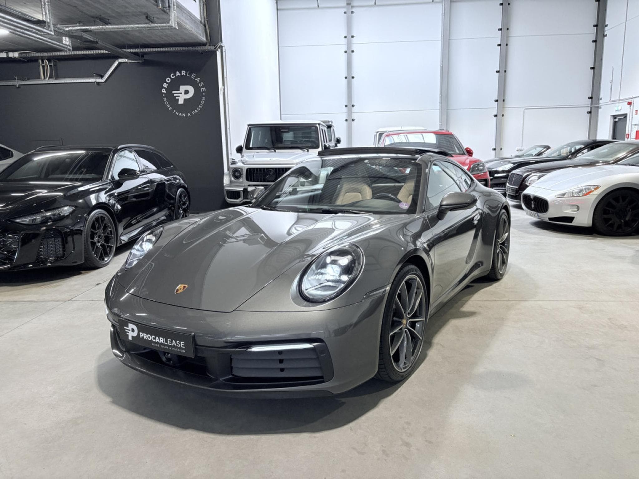 Porsche 911 992 CARRERA 4 /TOIT OUVRANT/ PASM/ CARPLAY (2023) - Photo 1