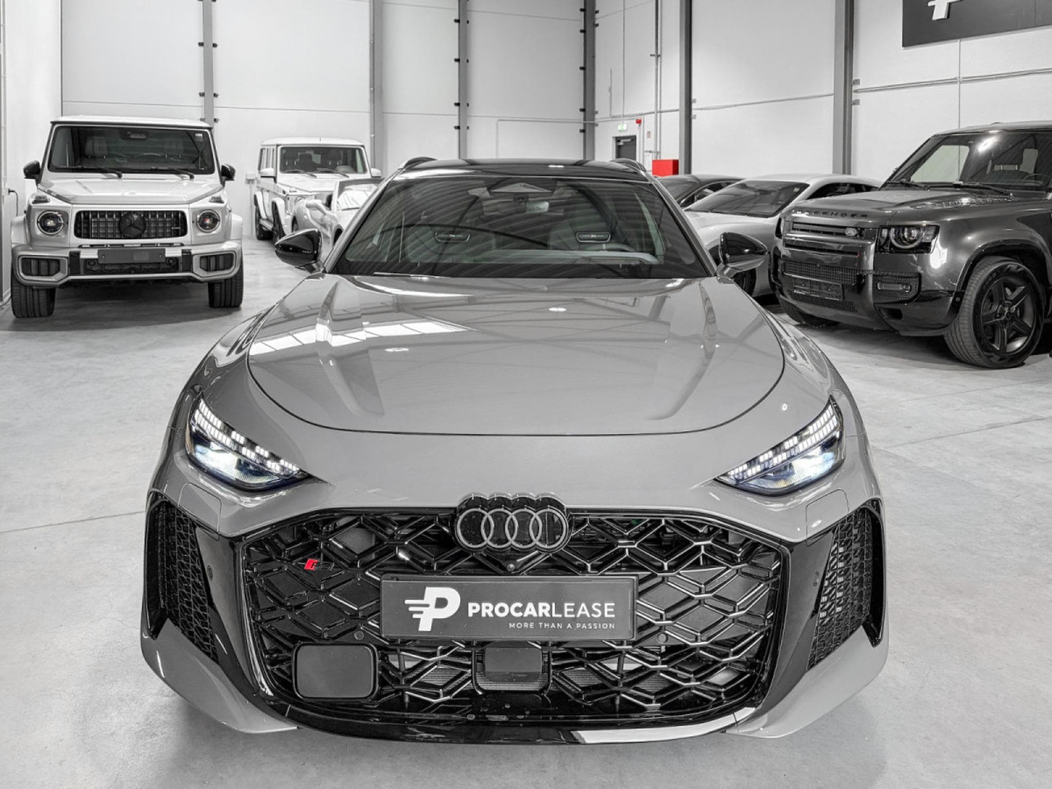 Audi RS5 Audi RS5 Avant PERFORMANCE/KERAMIK/SOFORT/CARBONE IN/AUS/VOL (2026) - Photo 9