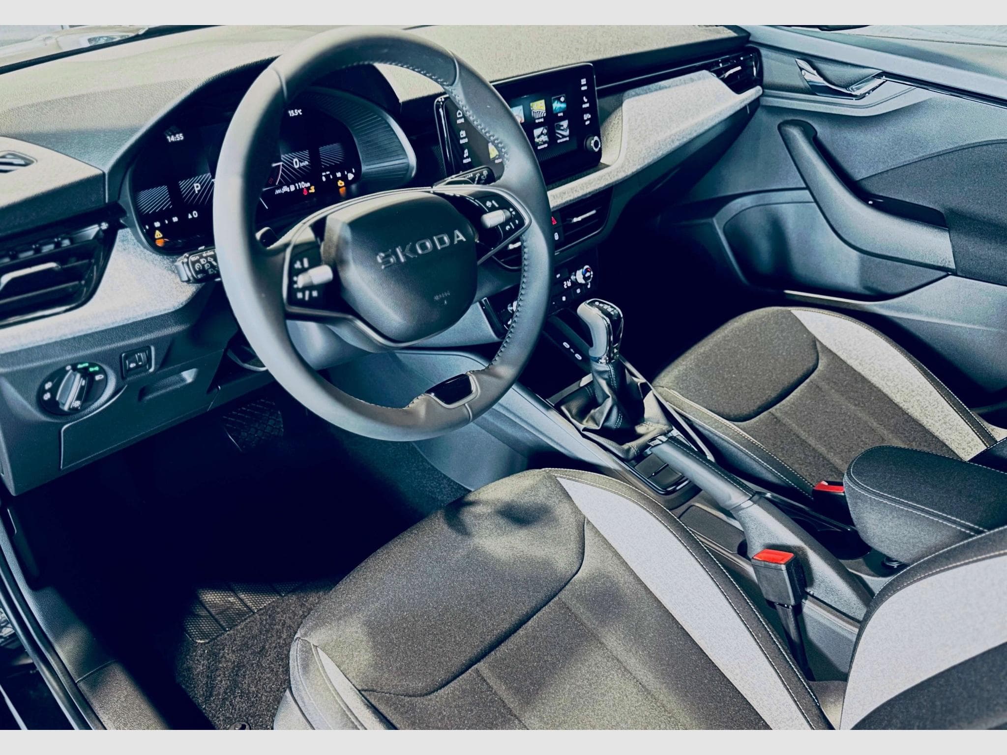 Skoda Kamiq KAMIQ SELECTION TSI DSG (2026) - Photo 7