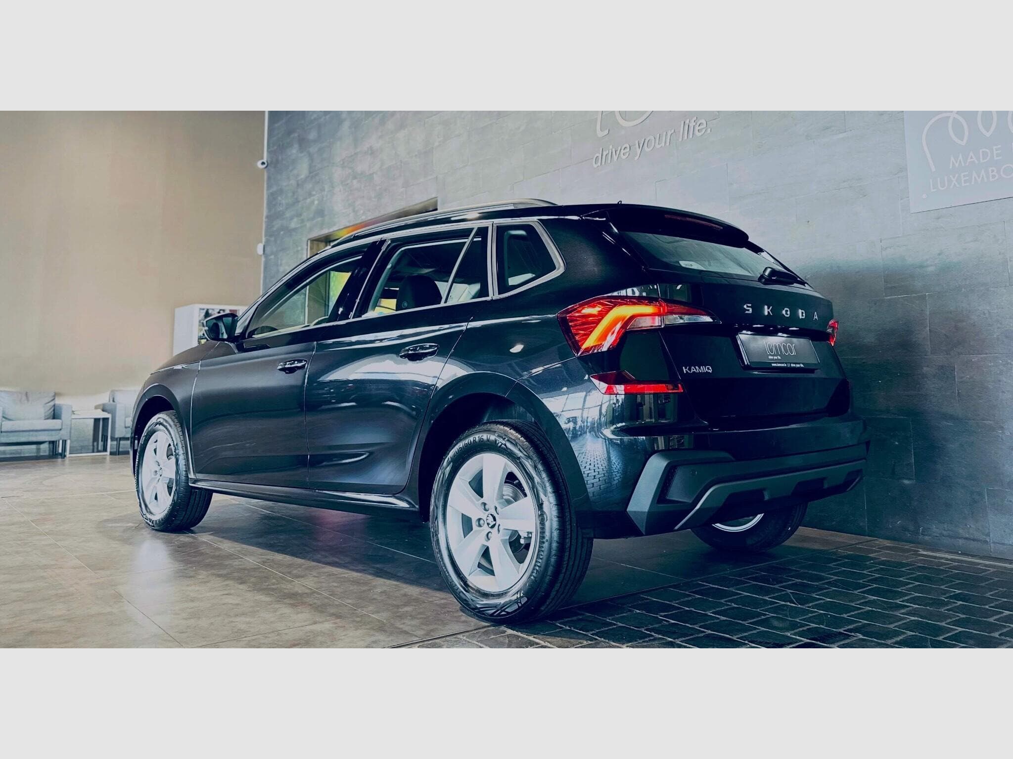 Skoda Kamiq KAMIQ SELECTION TSI DSG (2026) - Photo 4