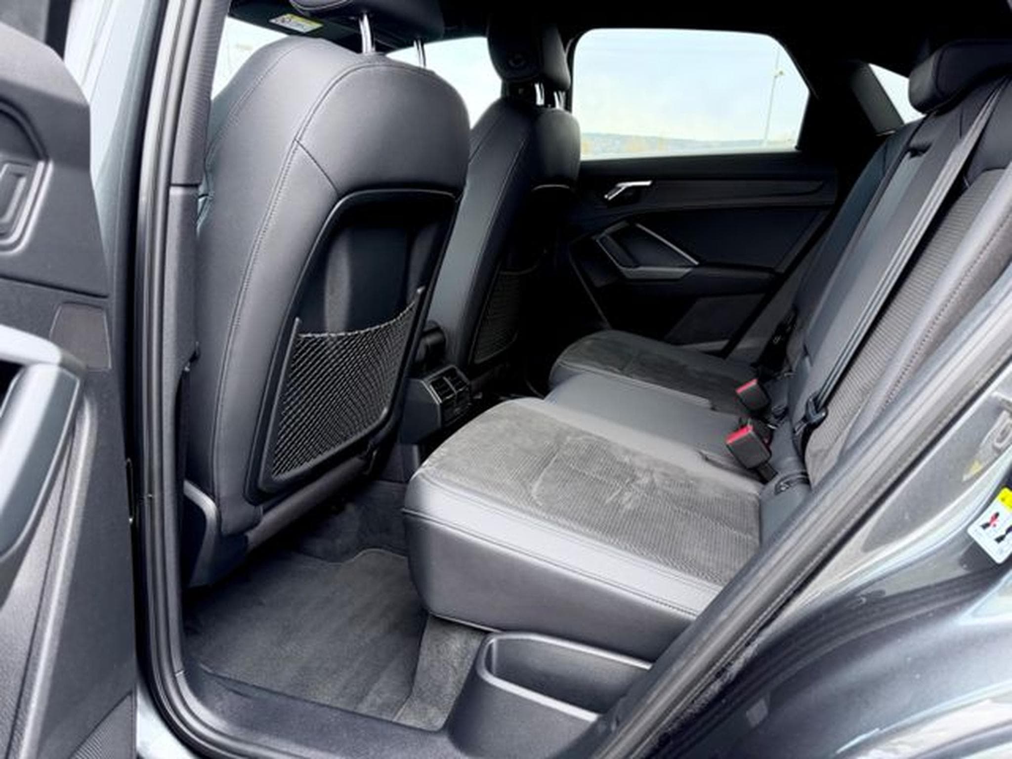 Audi Q3 Q3 Sportback 45 TFSI quattro S line Sport Plus (2020) - Photo 14