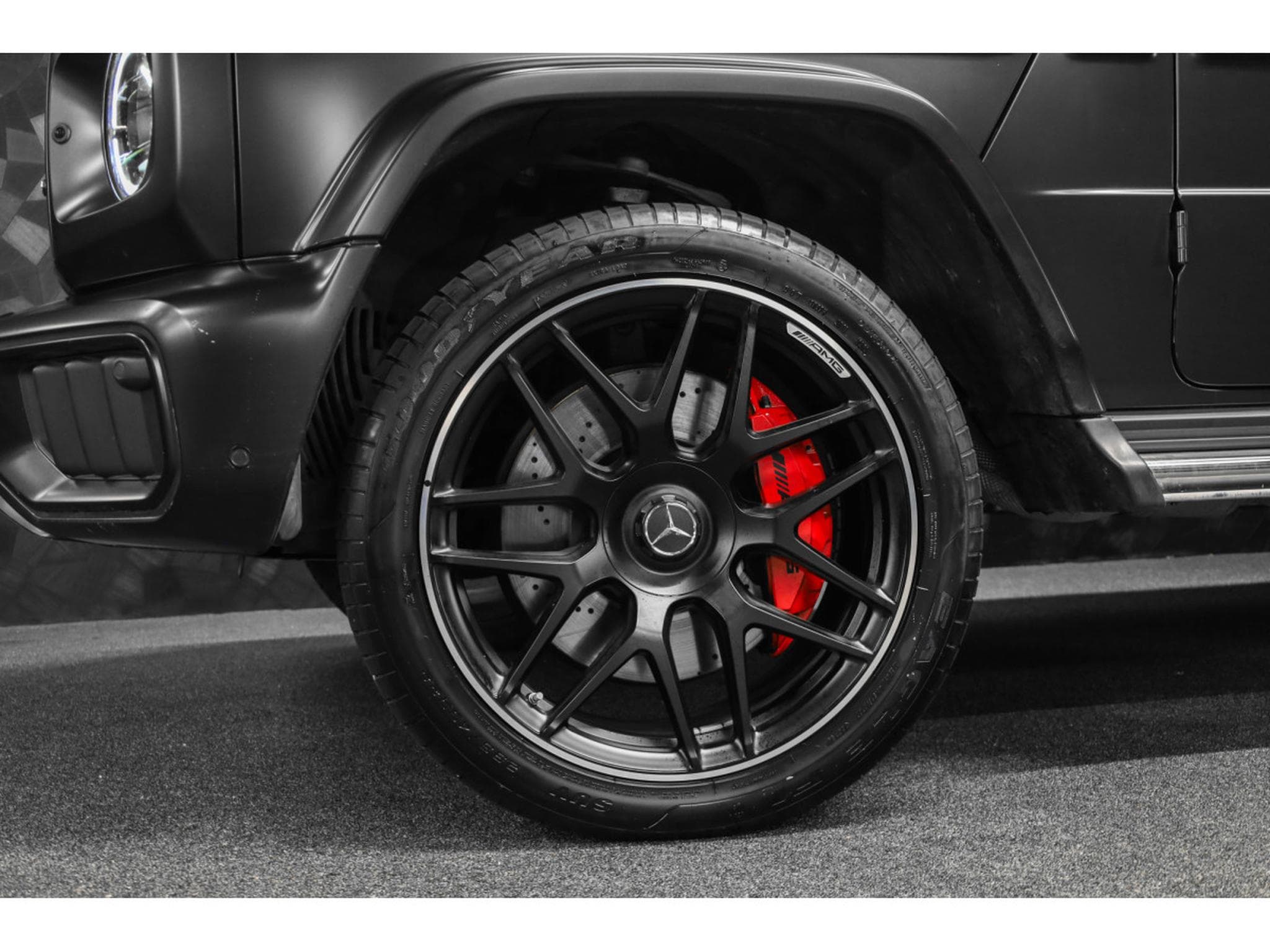 Mercedes G 63 AMG V8 Bi-Turbo - MANUFAKTUR Night Black Magno (2025) - Foto 11