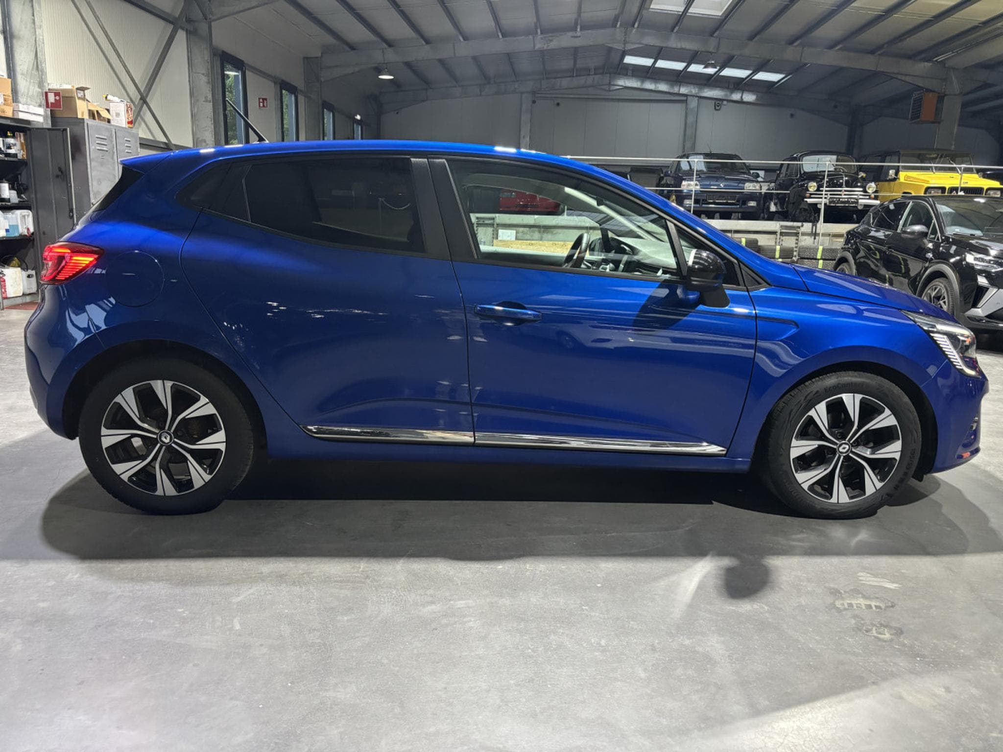 Renault Clio 1.0 TCe Techno (2023) - Photo 2